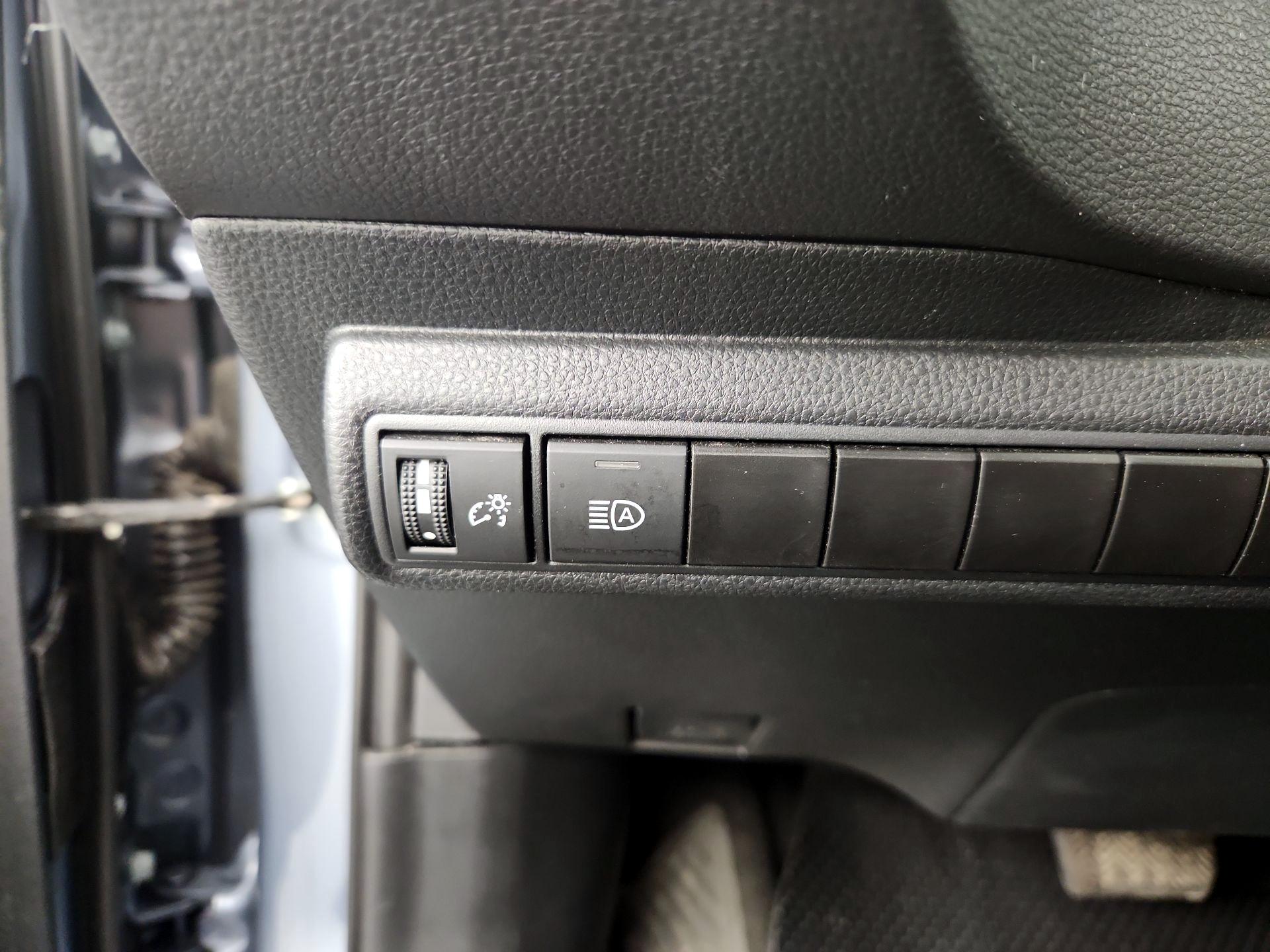 Thumbnail: 2024 Toyota Corolla - 13