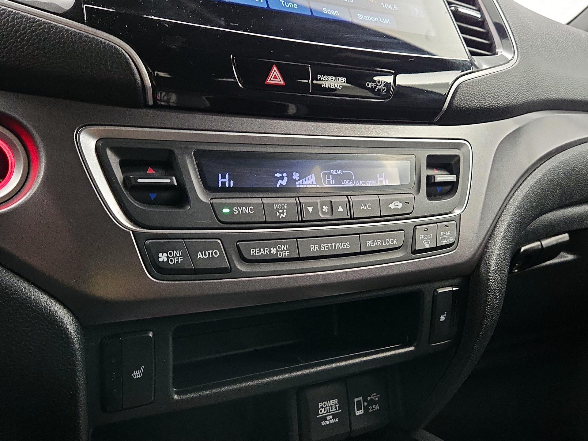 Thumbnail: 2022 Honda Pilot - 16