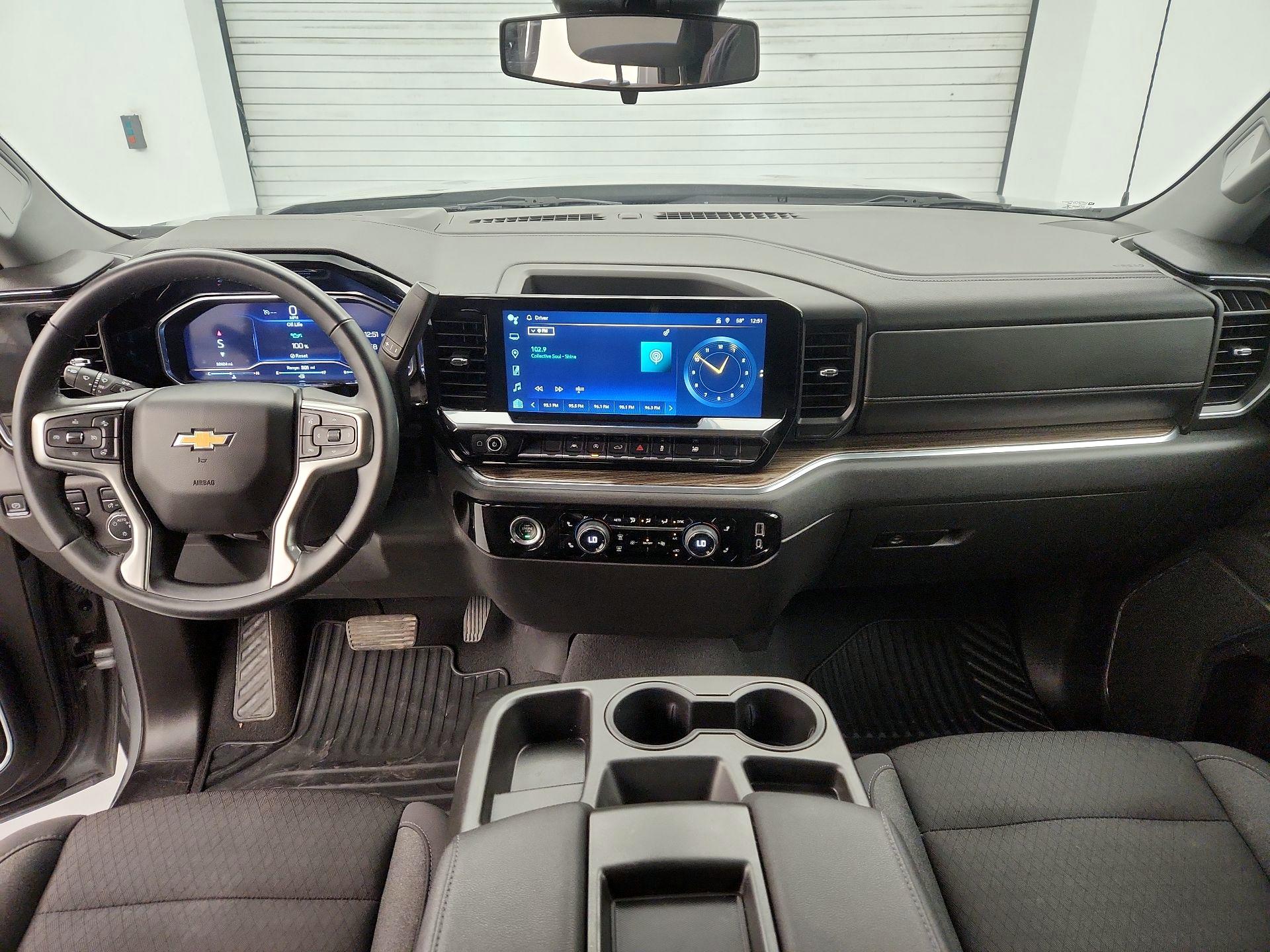 Thumbnail: 2023 Chevrolet Silverado 1500 - 9