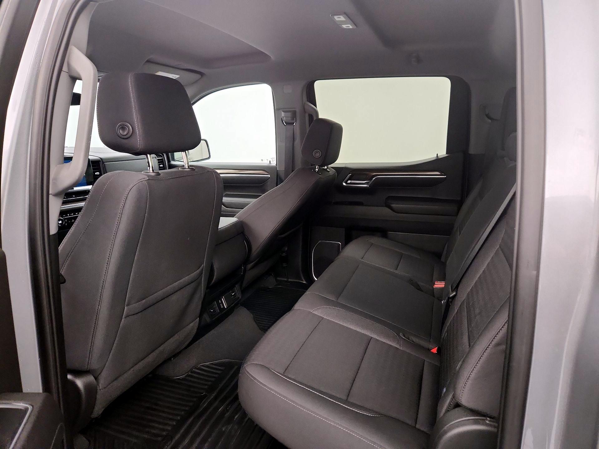 Thumbnail: 2023 Chevrolet Silverado 1500 - 19