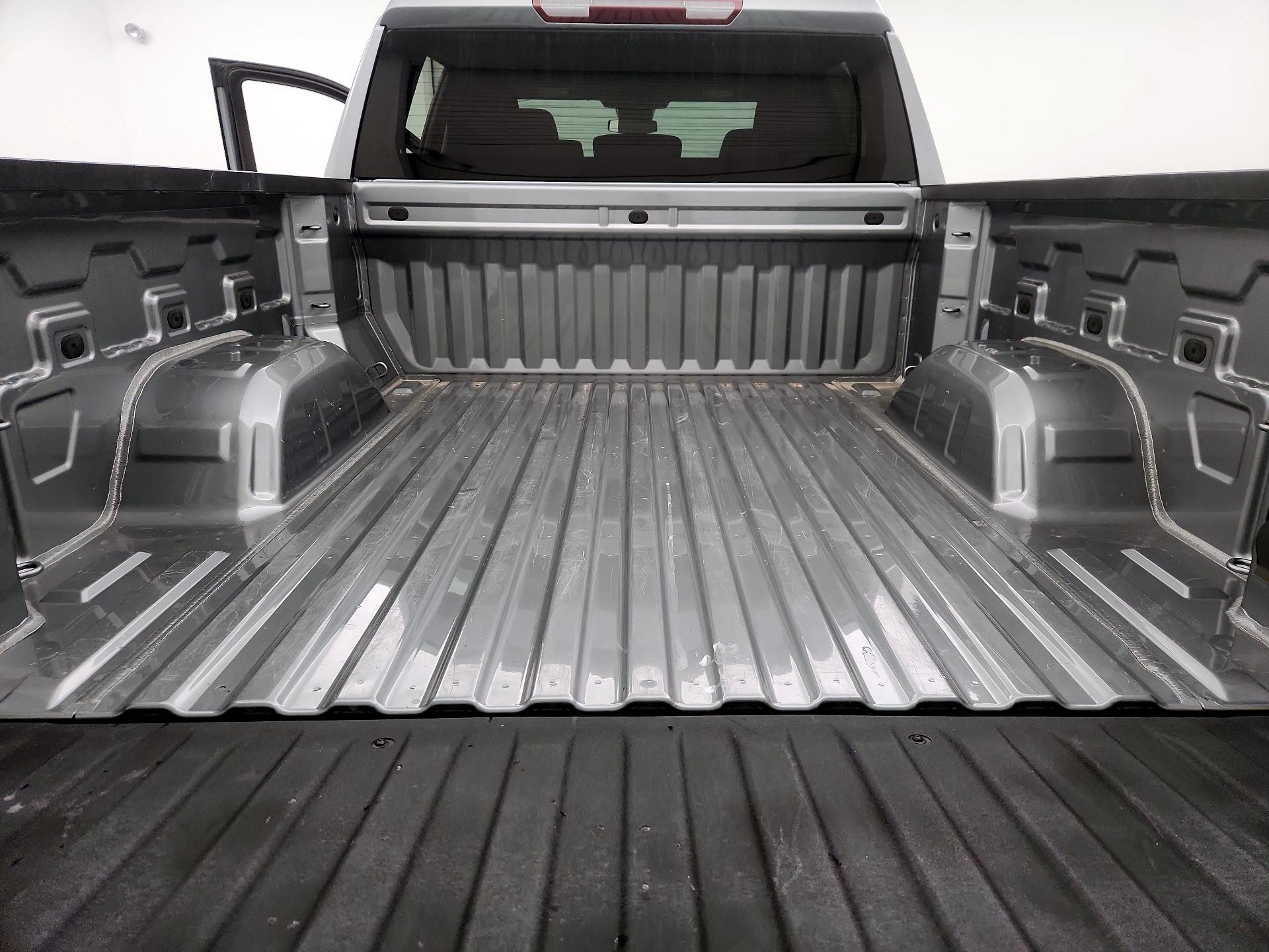 Thumbnail: 2023 Chevrolet Silverado 1500 - 20