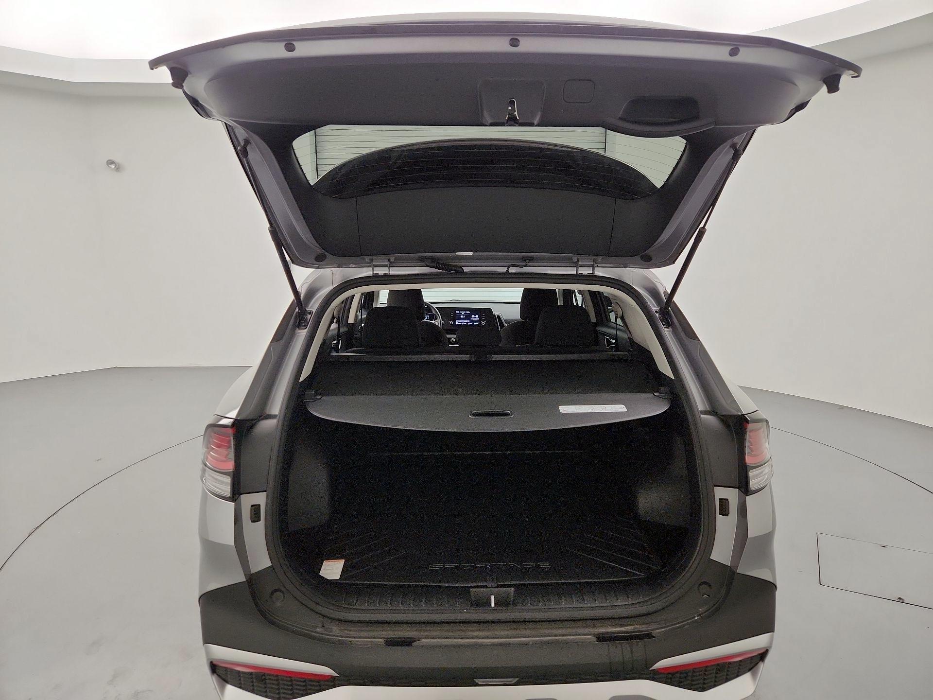 Thumbnail: 2023 Kia Sportage - 20