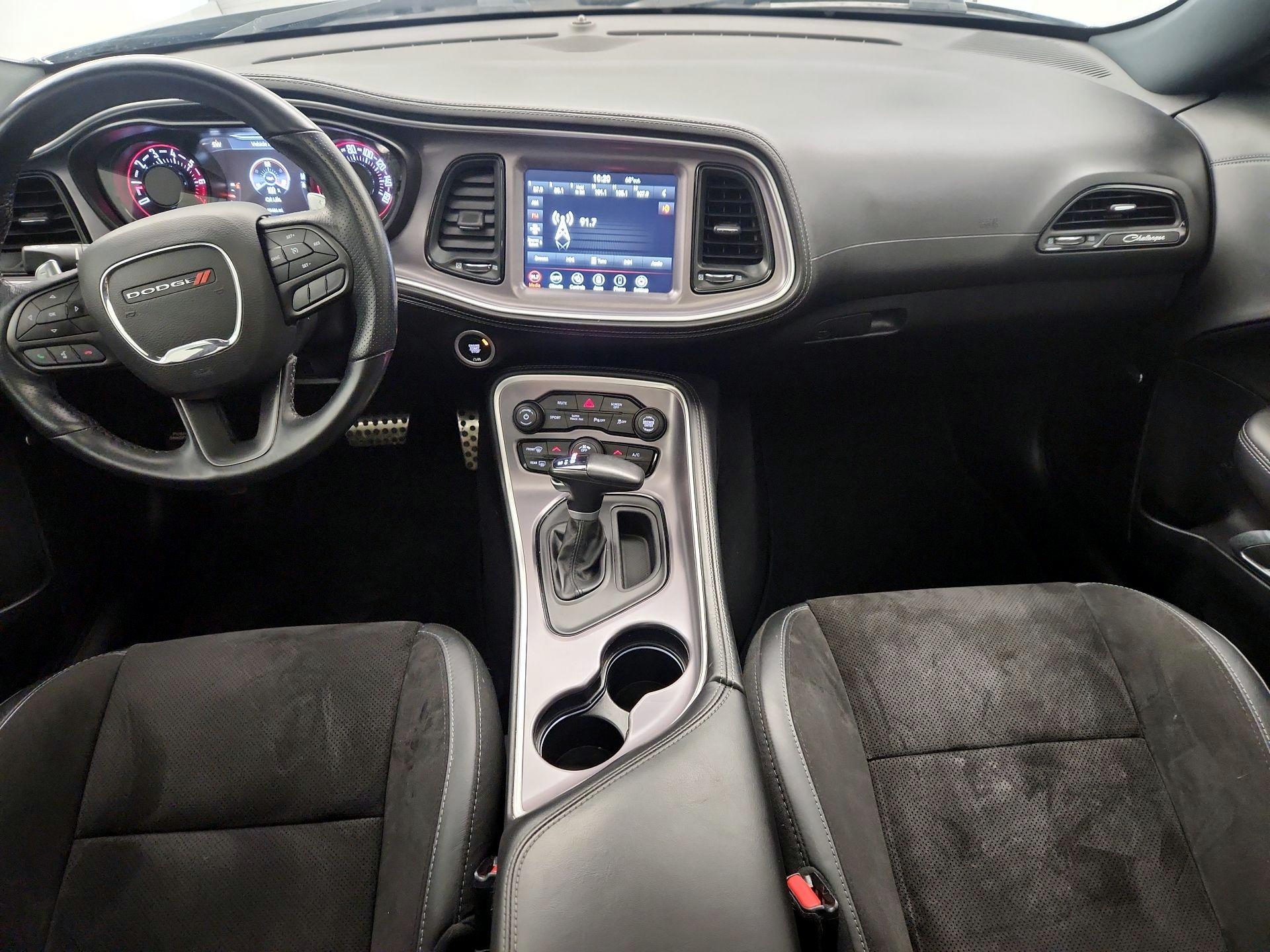 Thumbnail: 2021 Dodge Challenger - 9