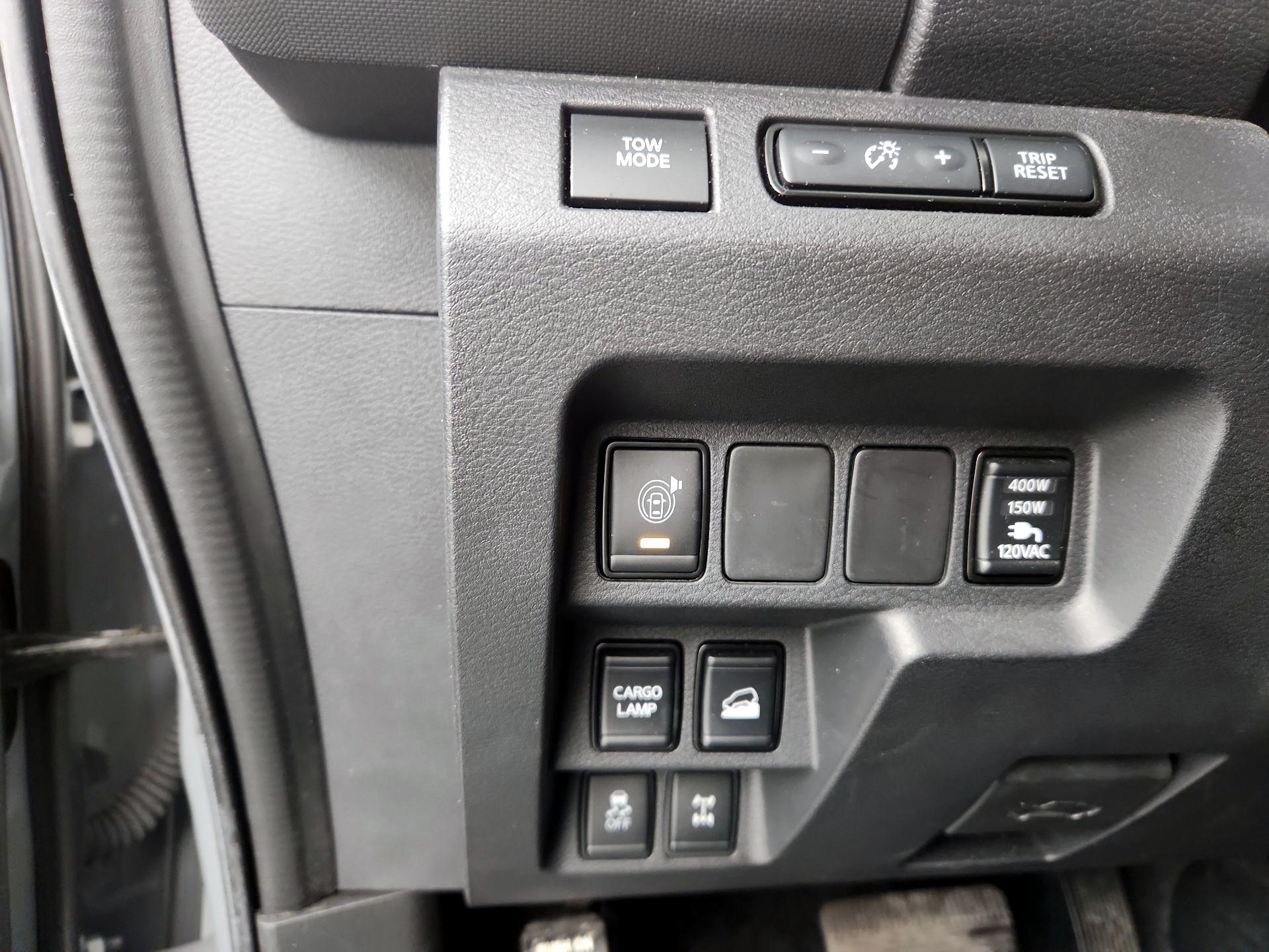 Thumbnail: 2023 Nissan Frontier - 13