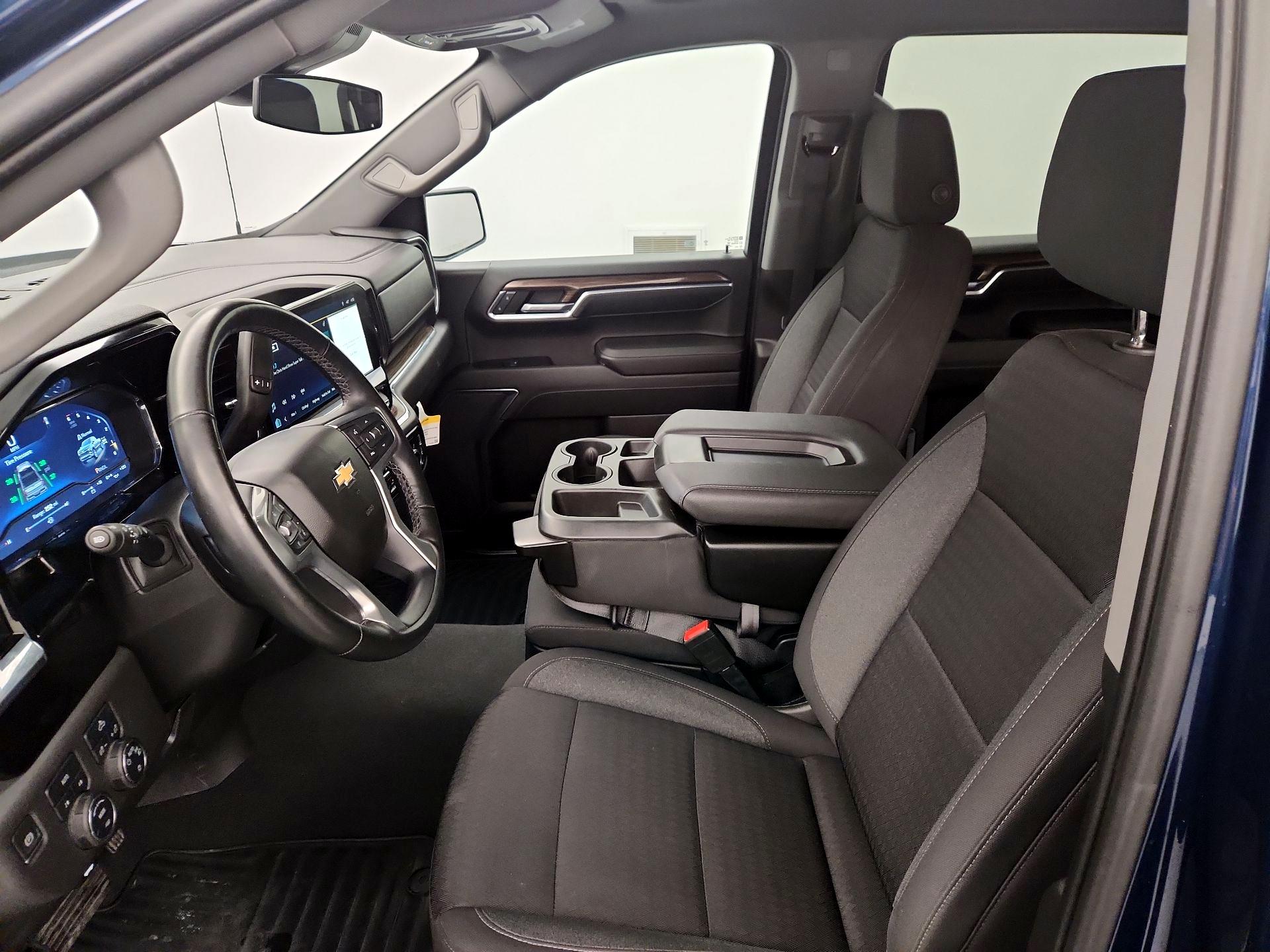 Thumbnail: 2023 Chevrolet Silverado 1500 - 11