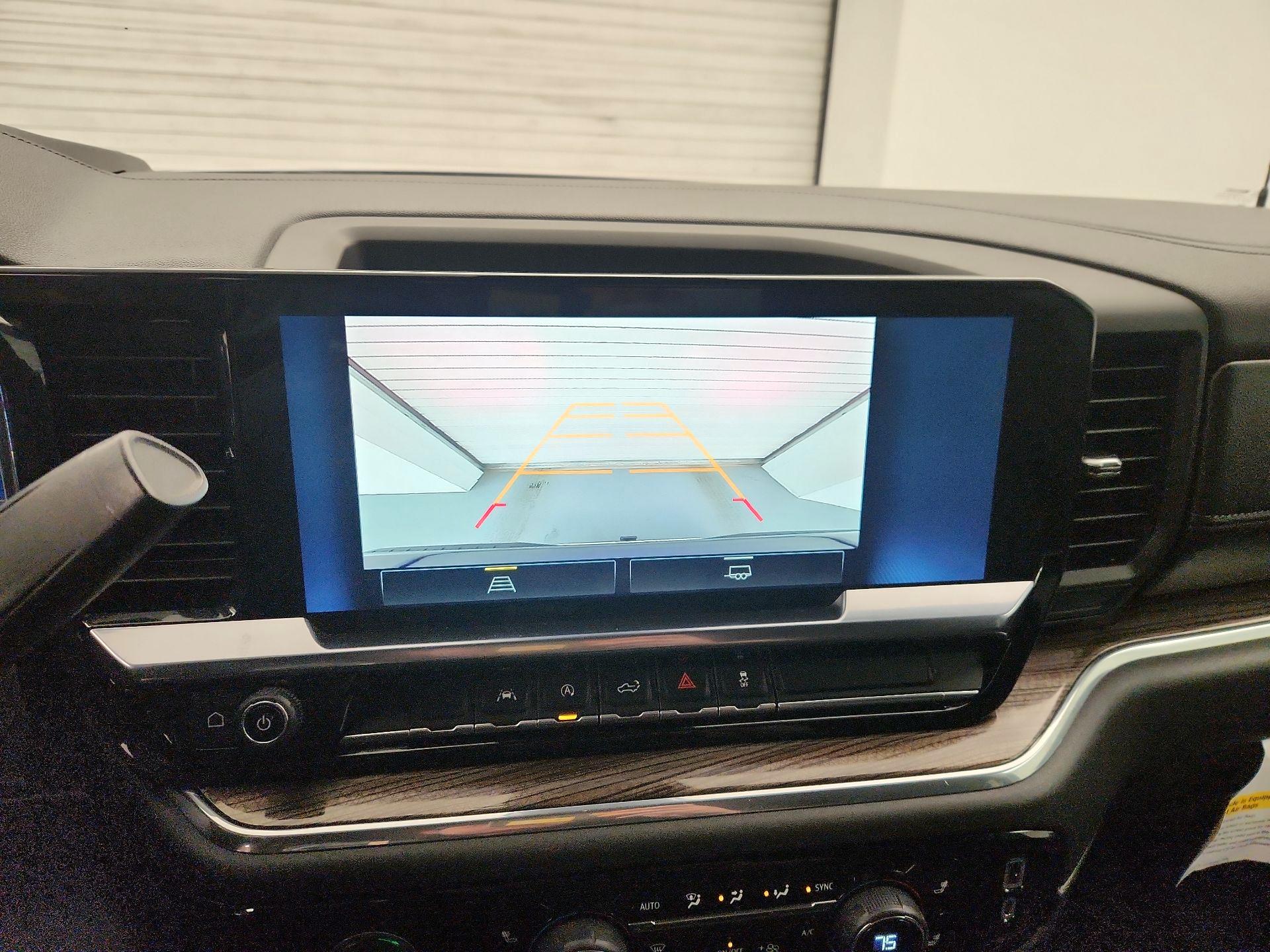 Thumbnail: 2023 Chevrolet Silverado 1500 - 14