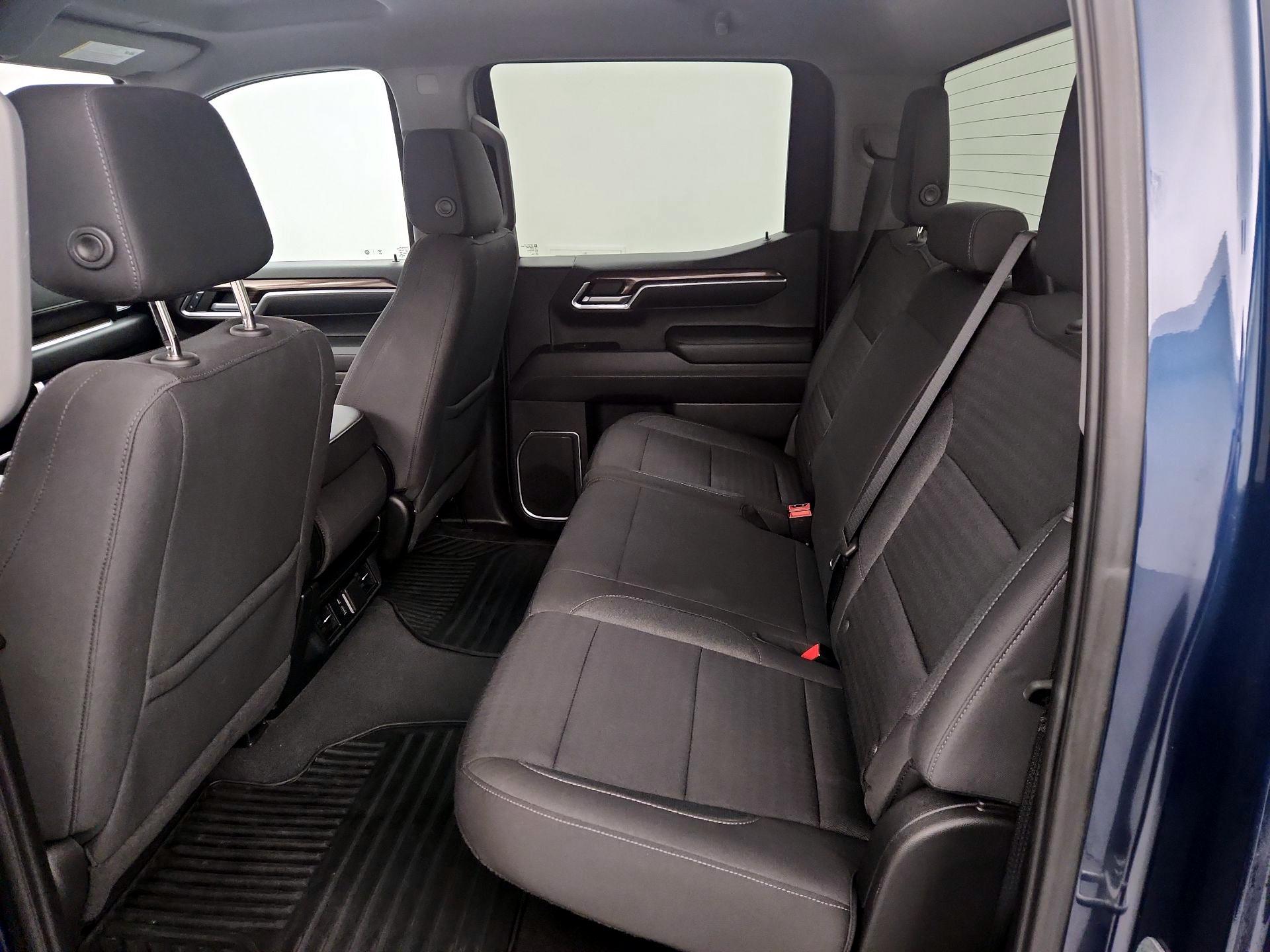 Thumbnail: 2023 Chevrolet Silverado 1500 - 19