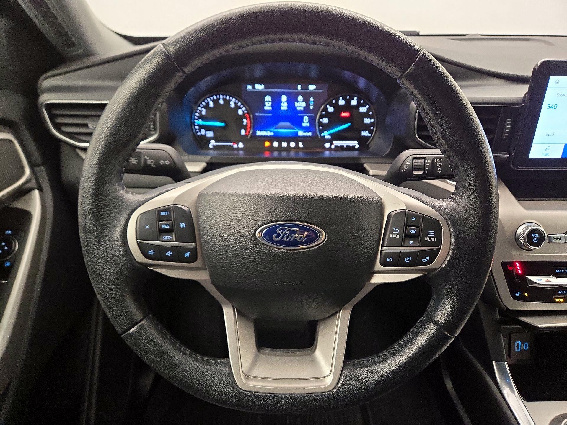 Thumbnail: 2022 Ford Explorer - 10