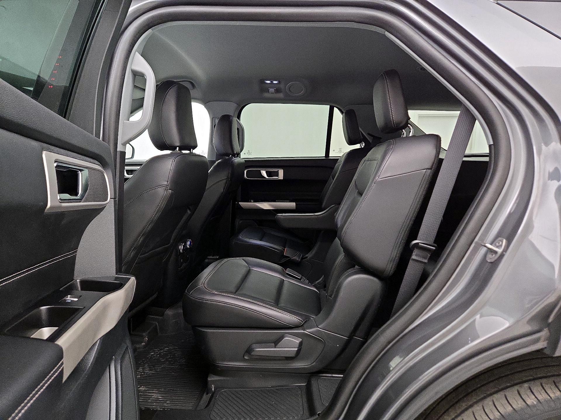 Thumbnail: 2022 Ford Explorer - 19