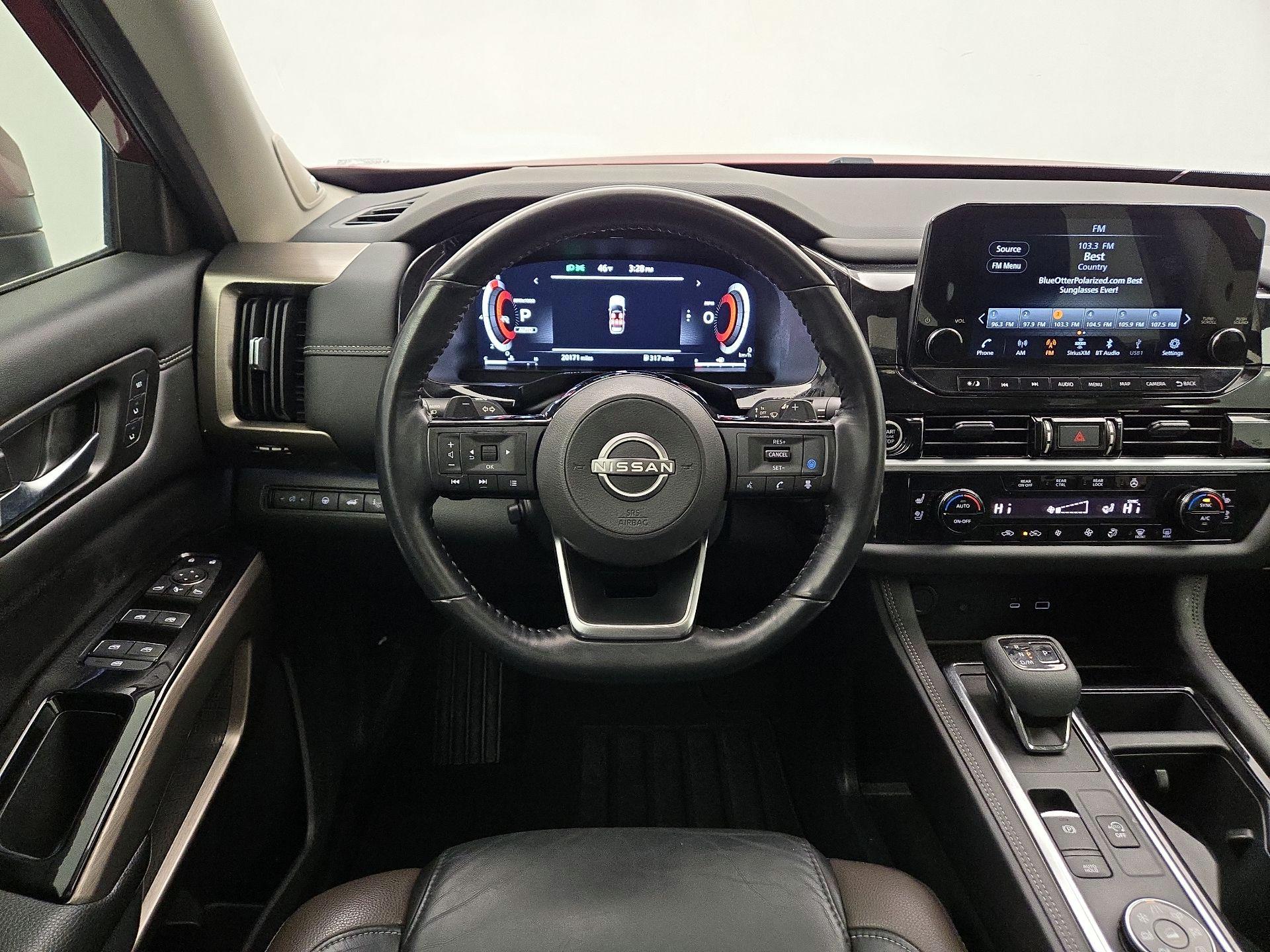 Thumbnail: 2023 Nissan Pathfinder - 10