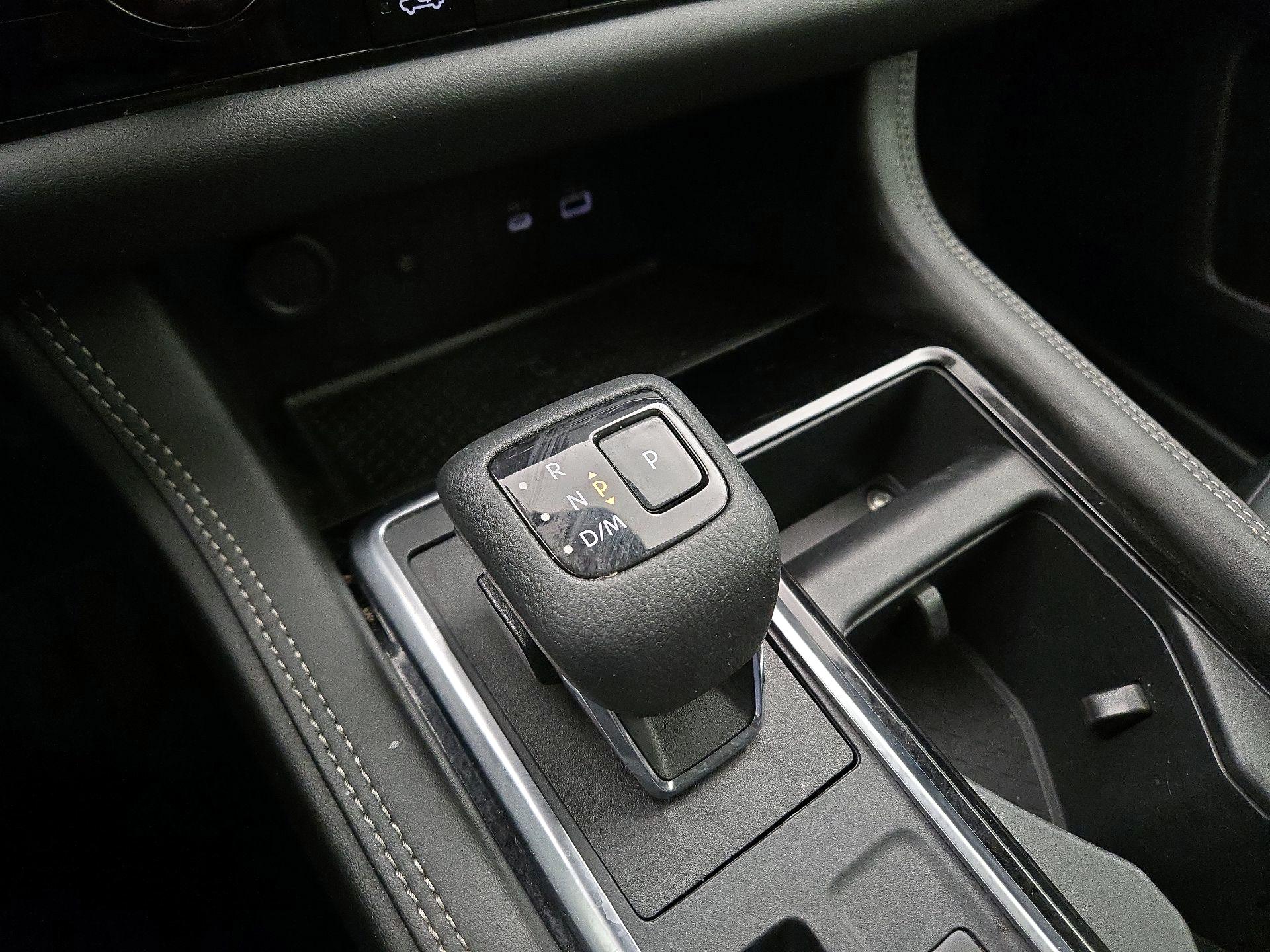 Thumbnail: 2023 Nissan Pathfinder - 17