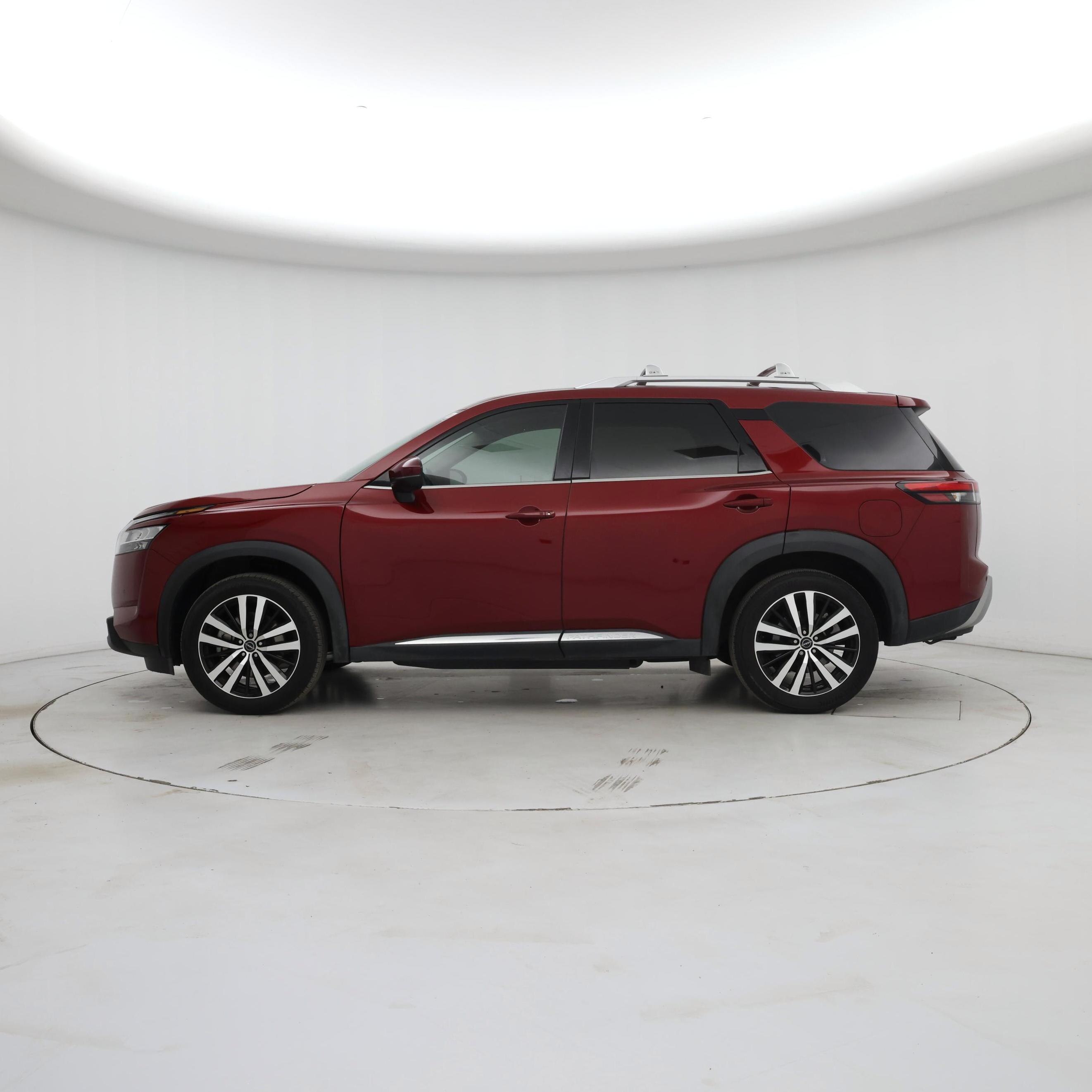 Thumbnail: 2023 Nissan Pathfinder - 3