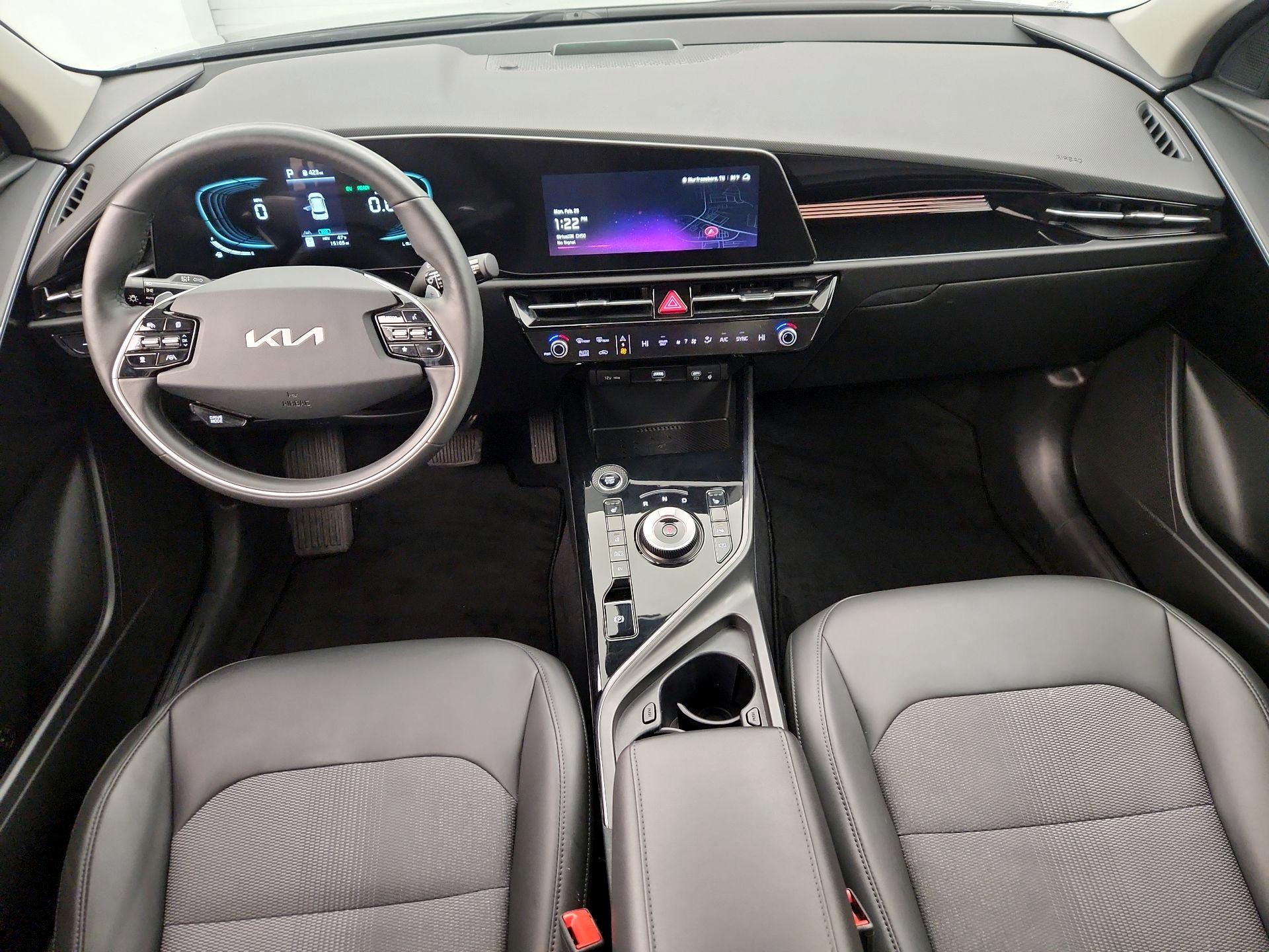 Thumbnail: 2023 Kia Niro - 9