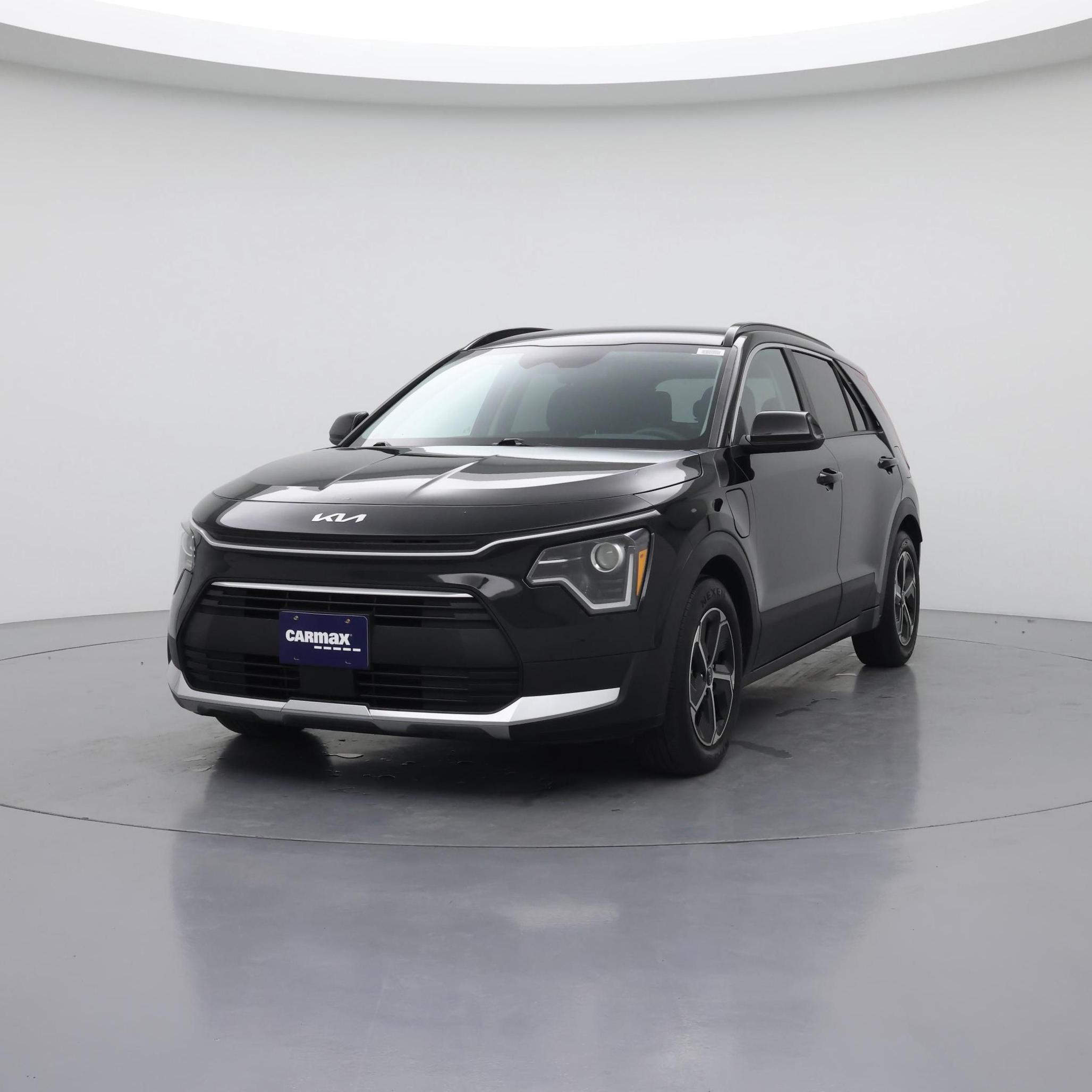 Thumbnail: 2023 Kia Niro - 4