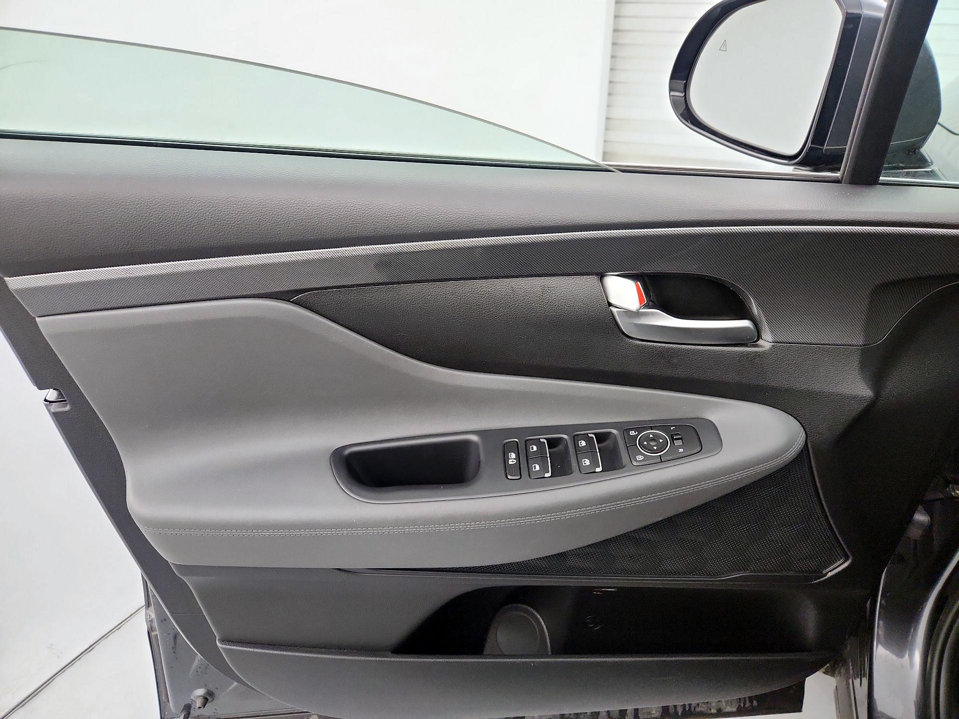 Thumbnail: 2023 Hyundai Santa Fe - 12