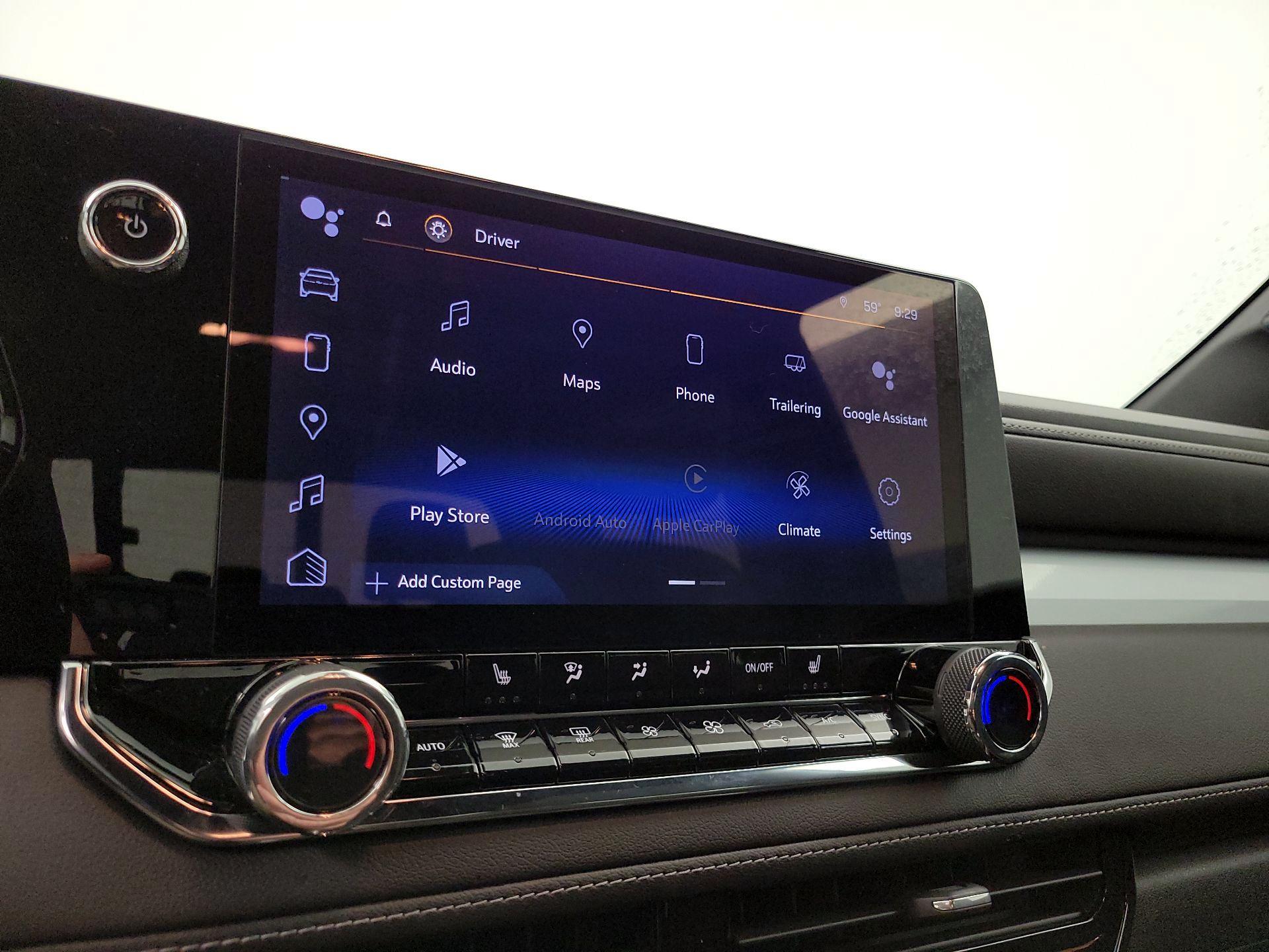 Thumbnail: 2023 Chevrolet Colorado - 16