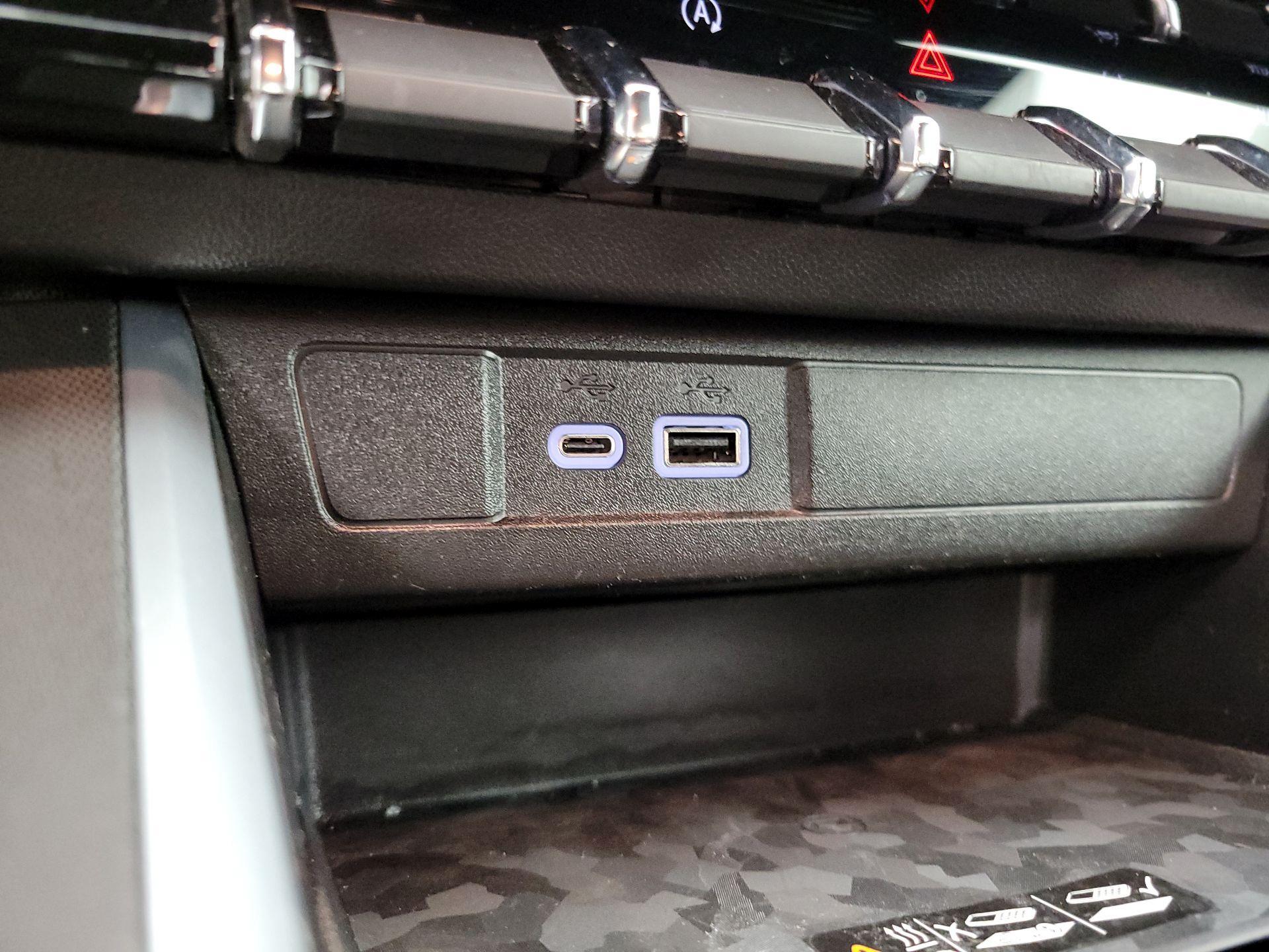 Thumbnail: 2023 Chevrolet Colorado - 19