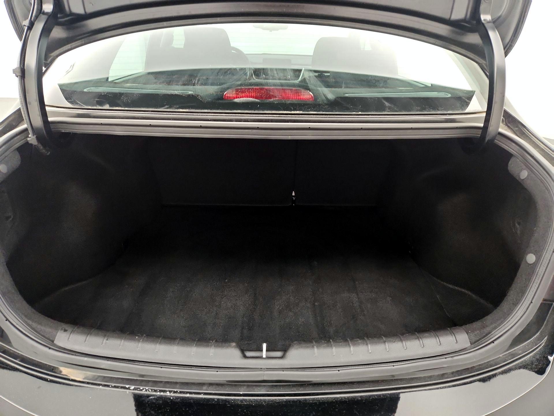 Thumbnail: 2023 Kia Rio - 20