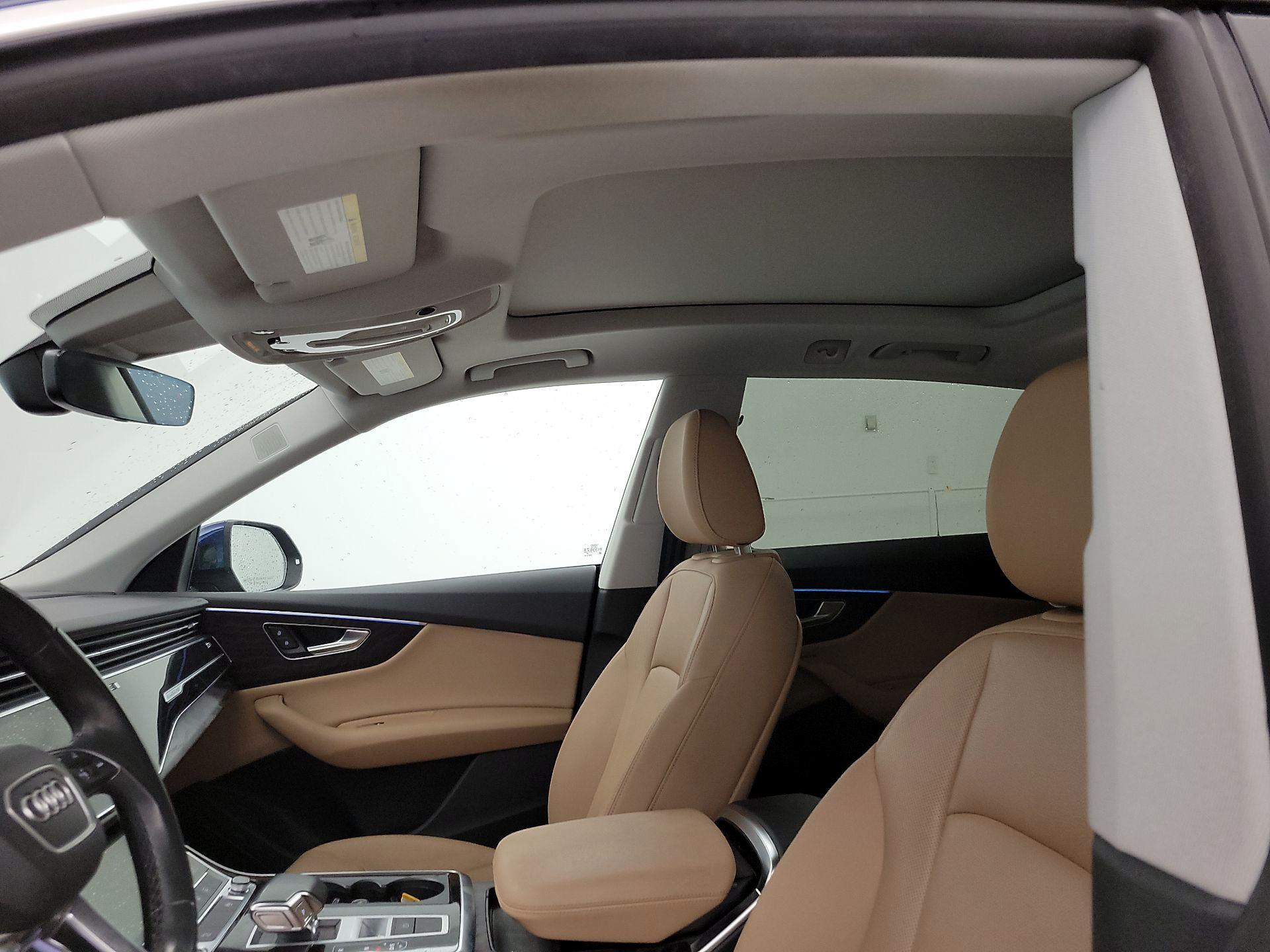 Thumbnail: 2021 Audi Q8 - 20