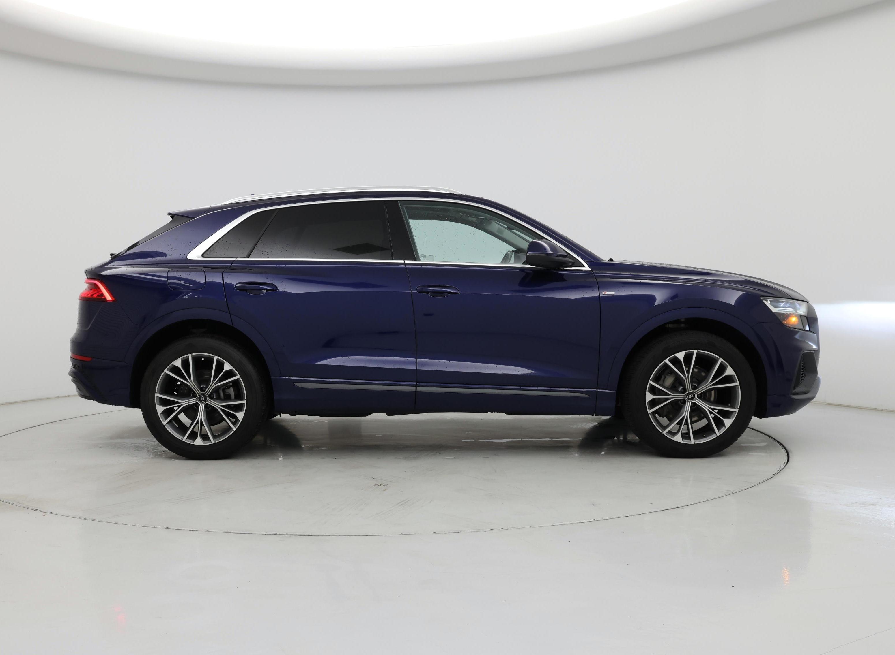 Thumbnail: 2021 Audi Q8 - 7