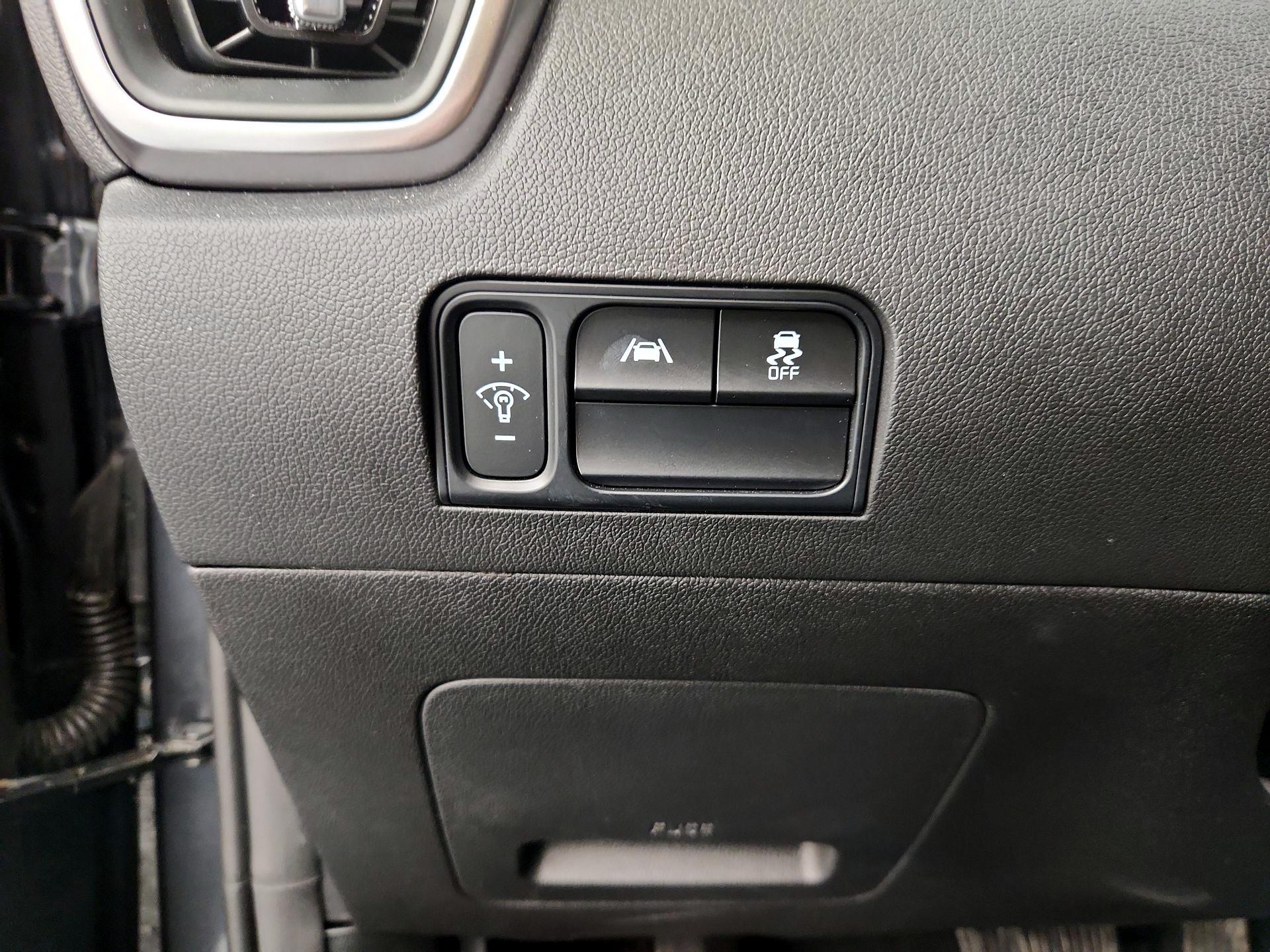 Thumbnail: 2022 Kia Sorento - 13