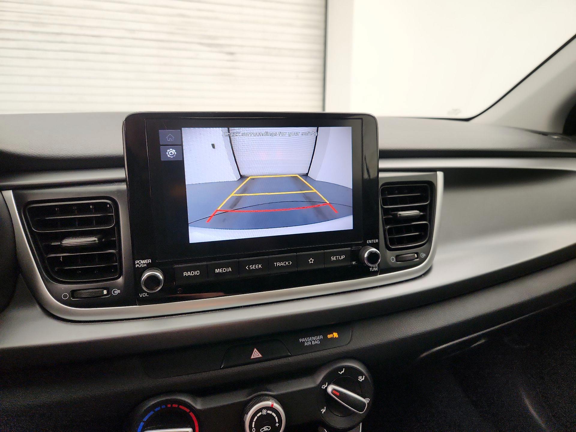 Thumbnail: 2023 Kia Rio - 14