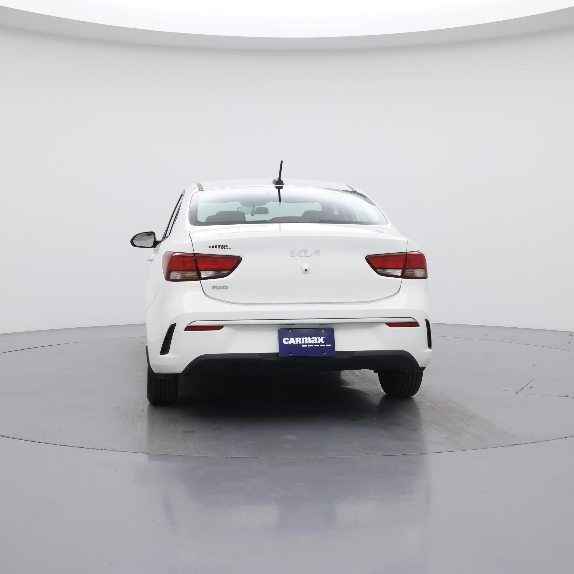 Thumbnail: 2023 Kia Rio - 6