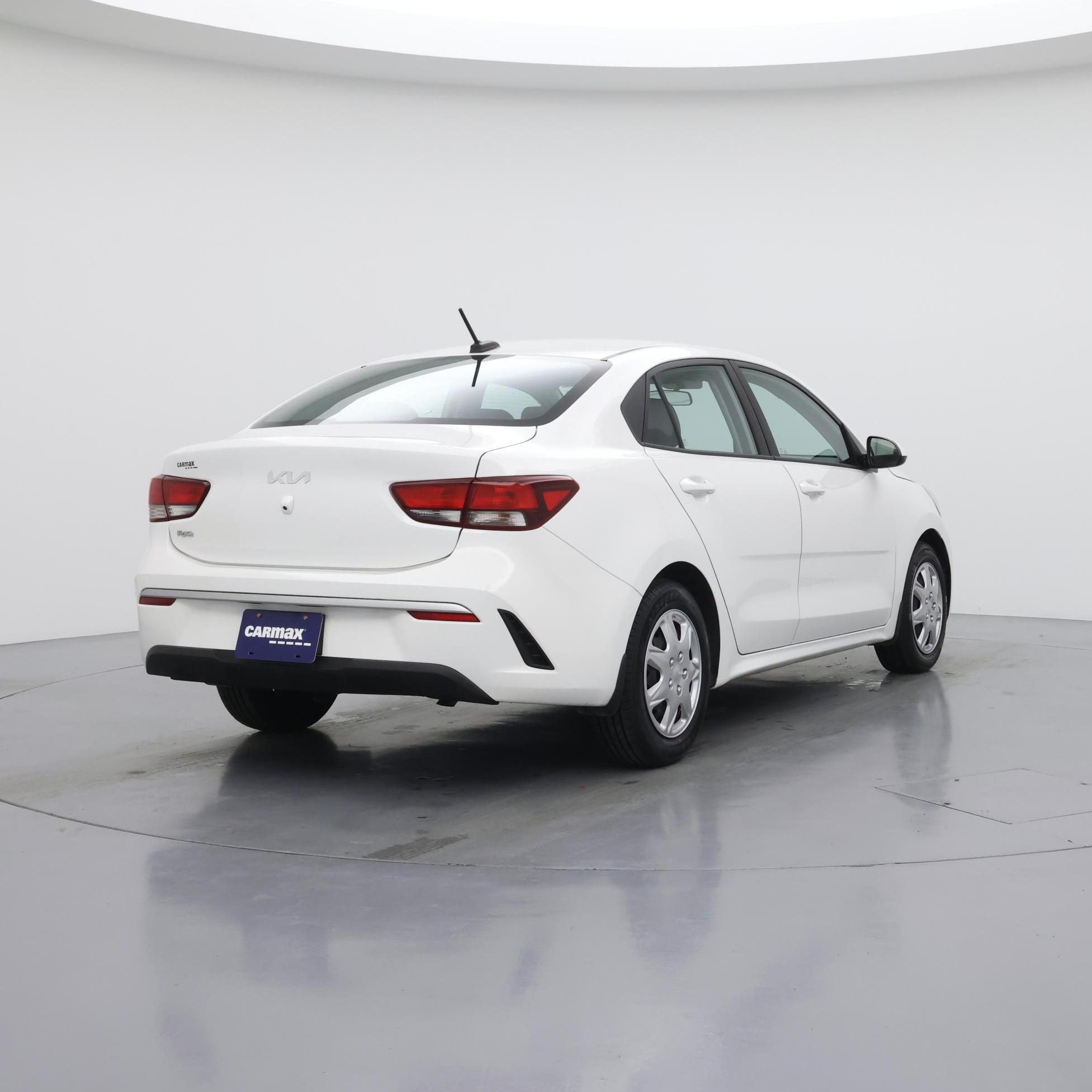 Thumbnail: 2023 Kia Rio - 8