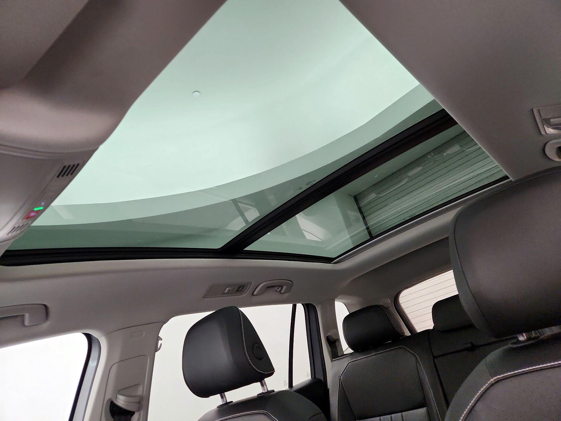 Thumbnail: 2024 Volkswagen Tiguan - 19