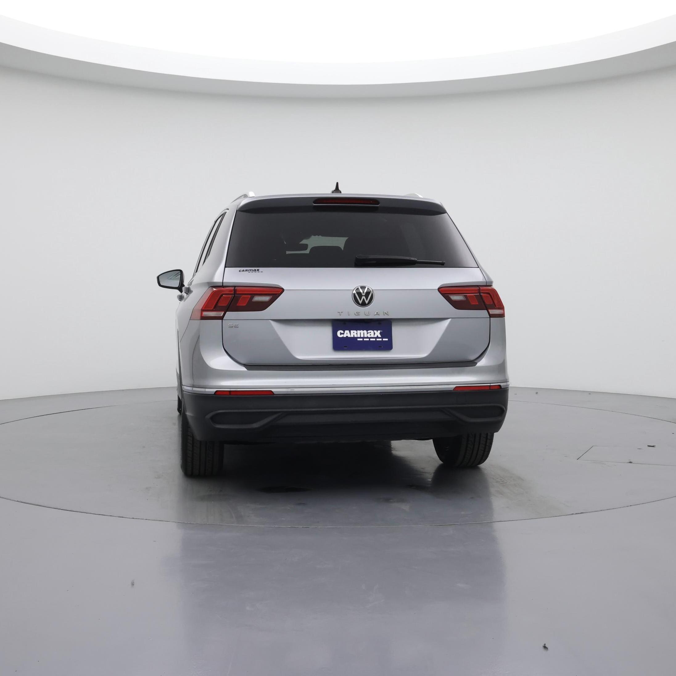 Thumbnail: 2024 Volkswagen Tiguan - 6