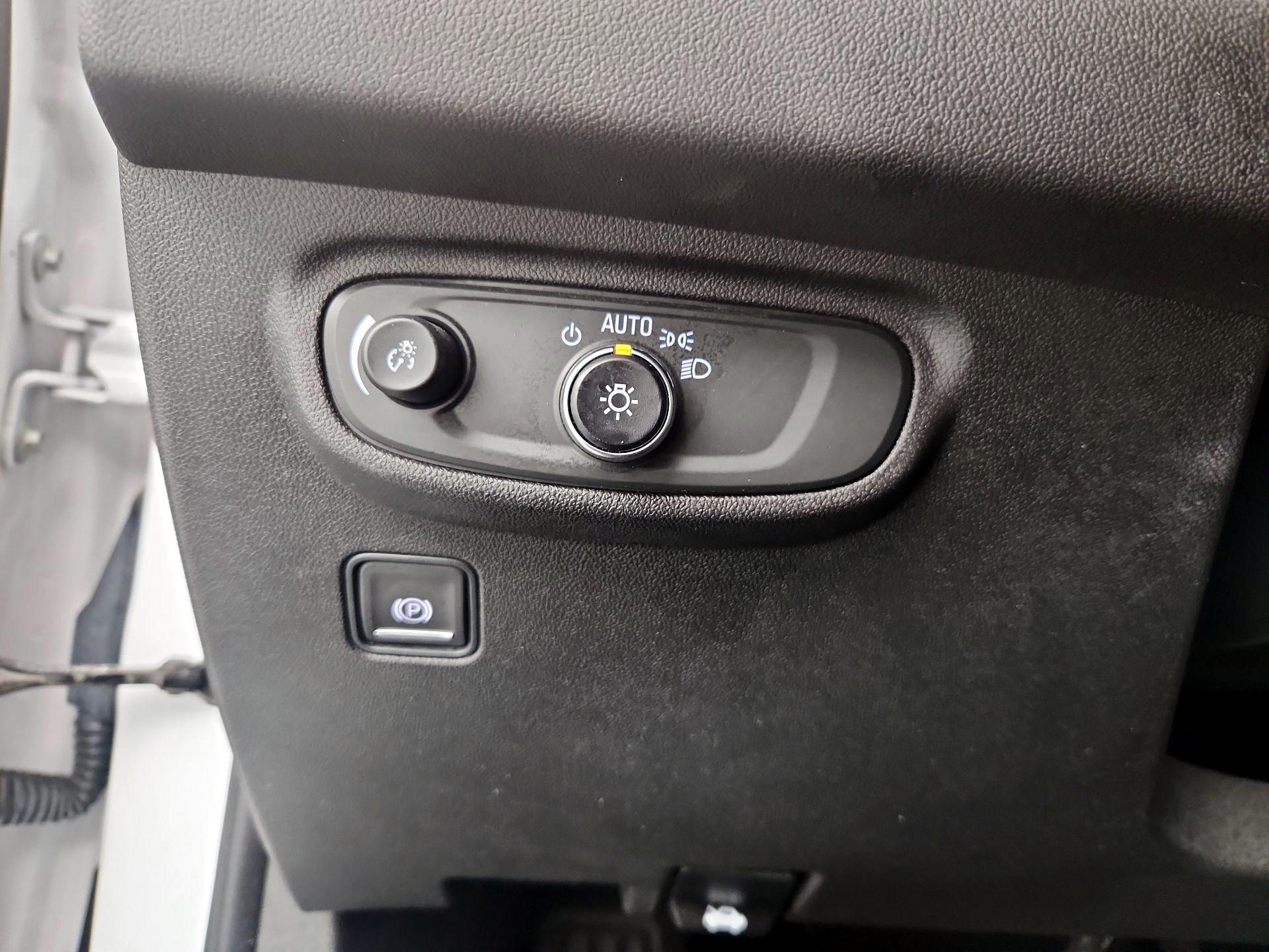 Thumbnail: 2023 GMC Terrain - 13