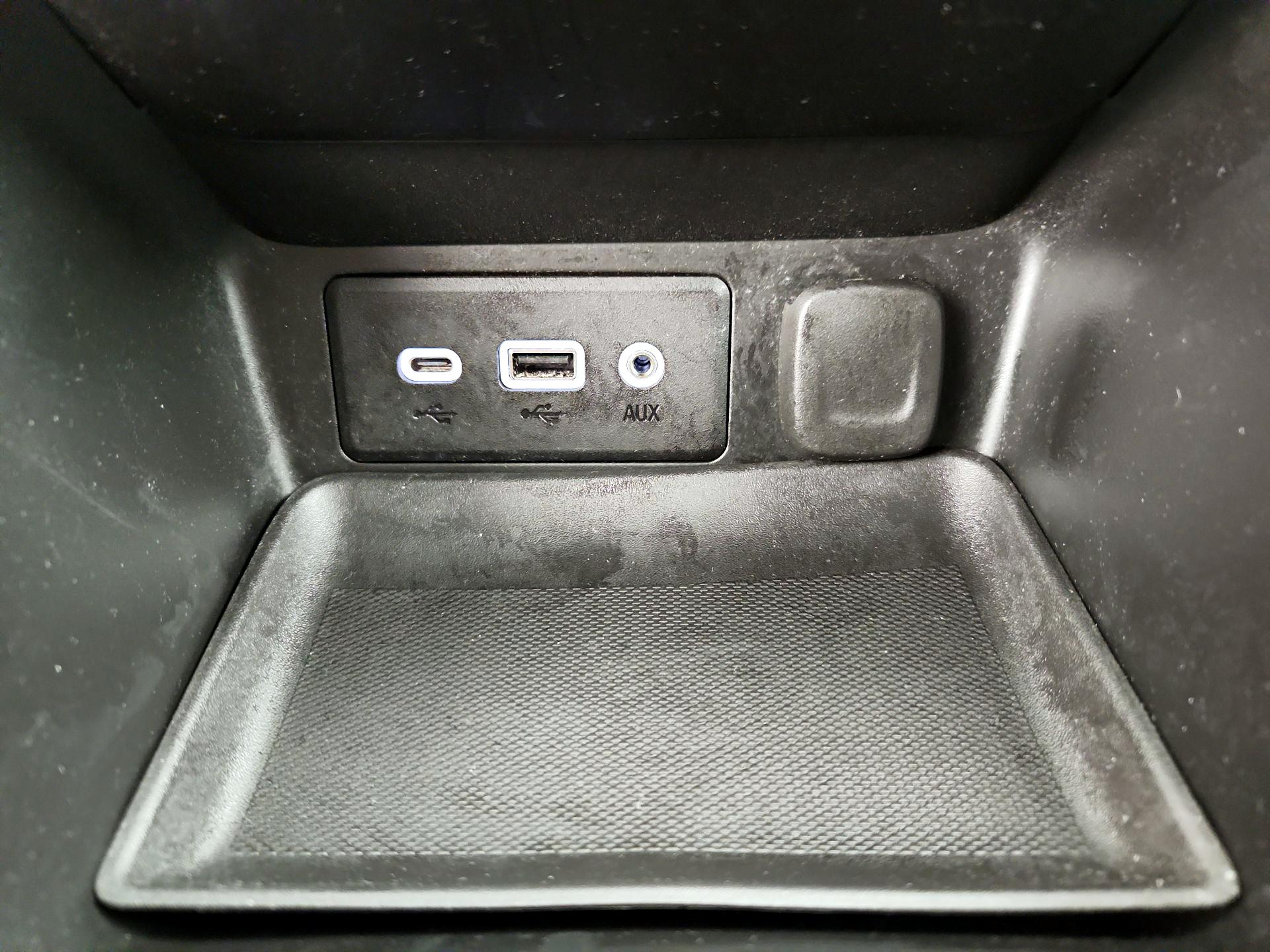 Thumbnail: 2023 GMC Terrain - 18