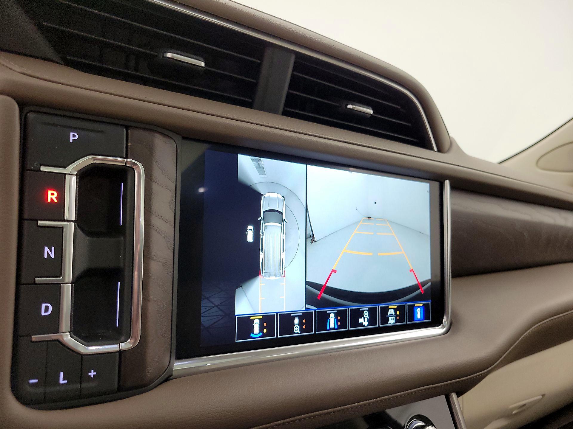 Thumbnail: 2023 GMC Yukon - 15