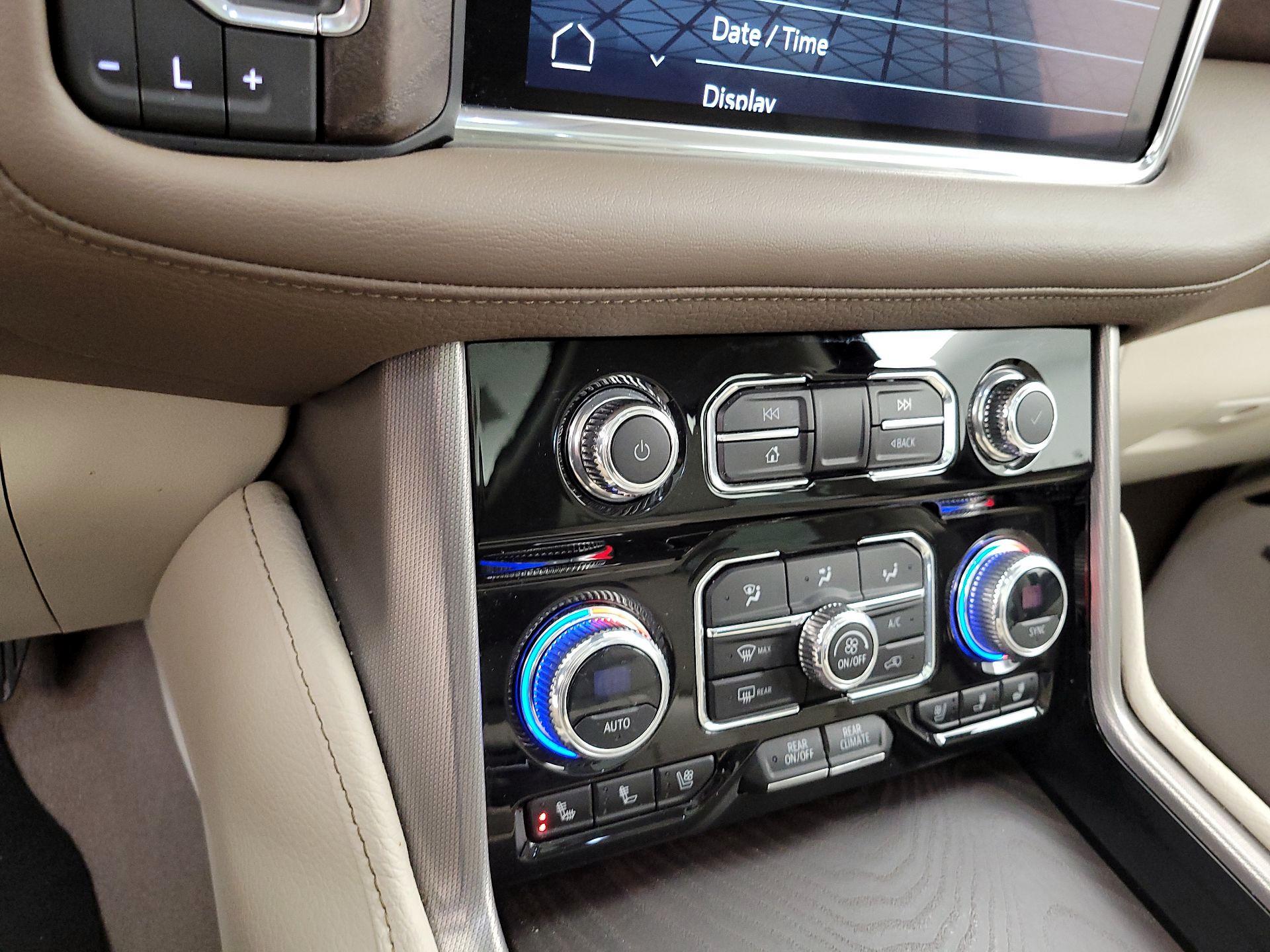 Thumbnail: 2023 GMC Yukon - 17