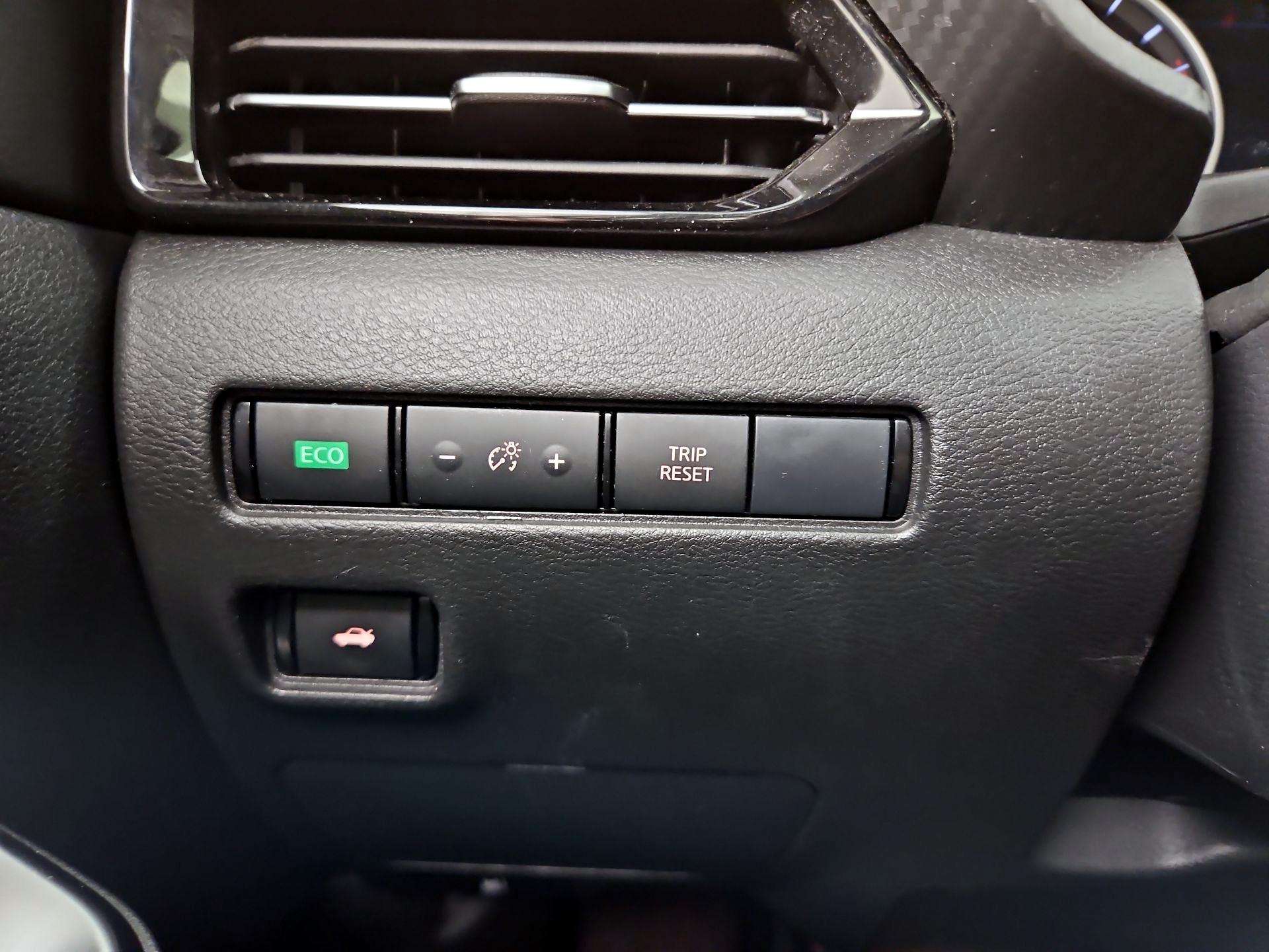 Thumbnail: 2023 Nissan Sentra - 13