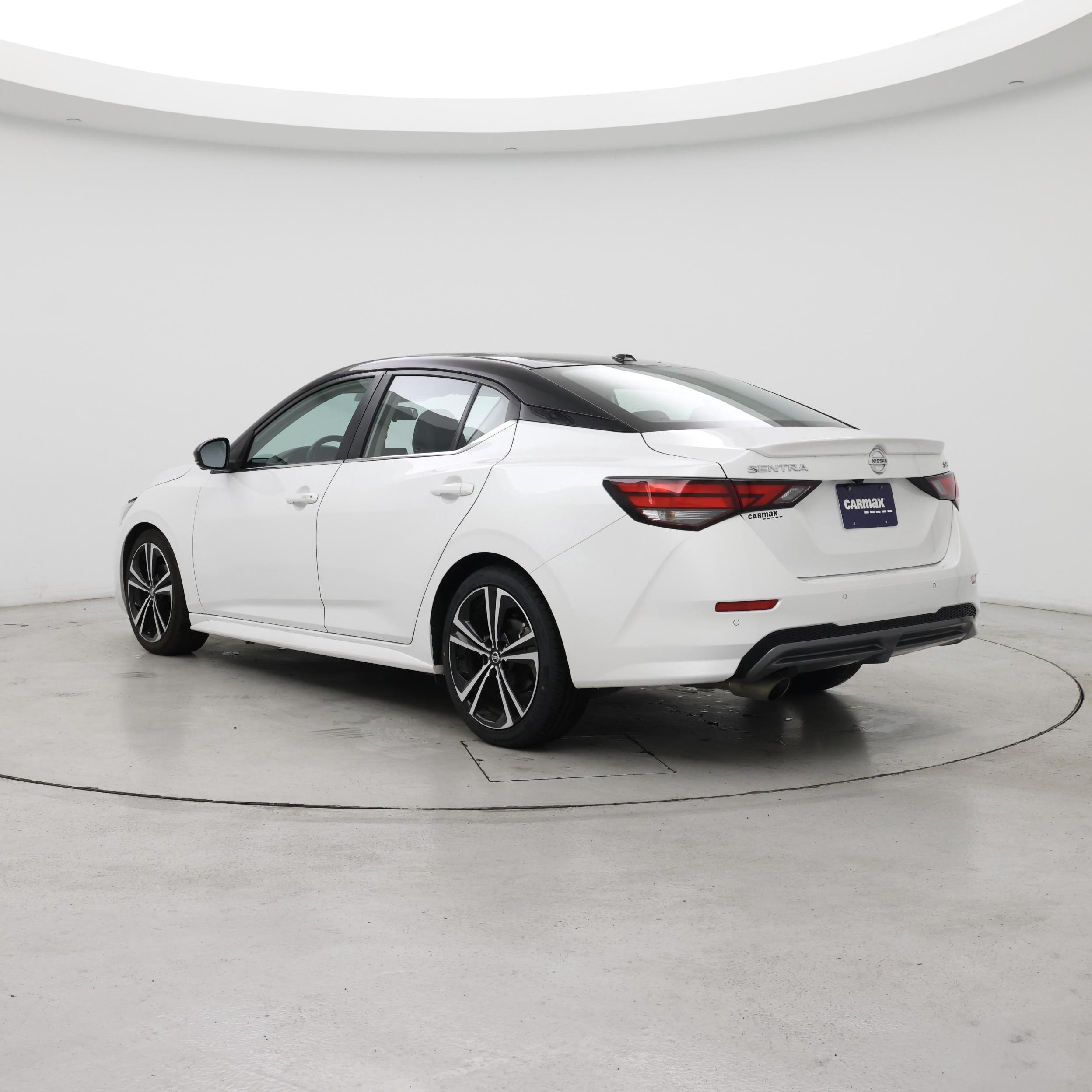 Thumbnail: 2023 Nissan Sentra - 2