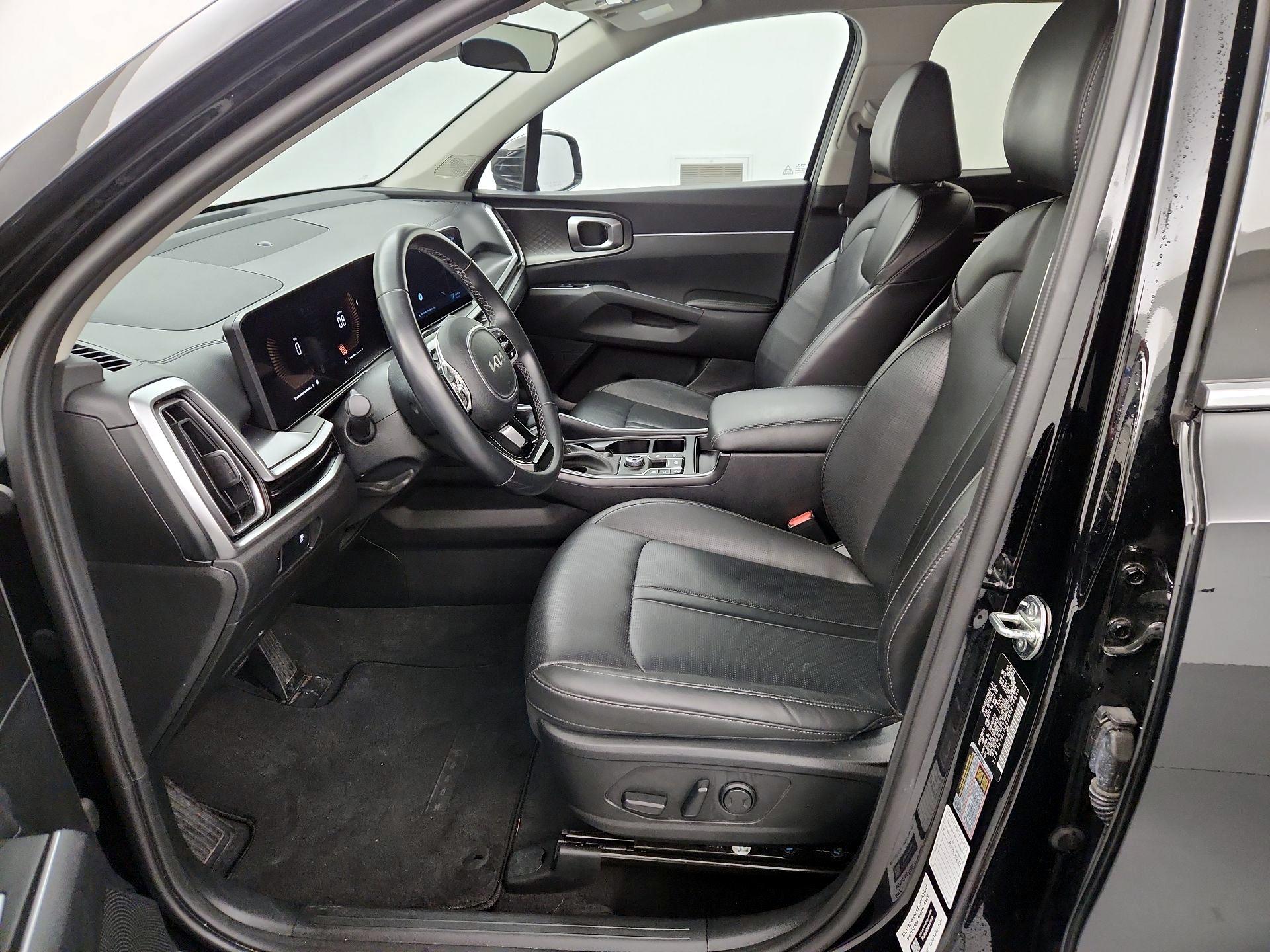 Thumbnail: 2024 Kia Sorento - 11