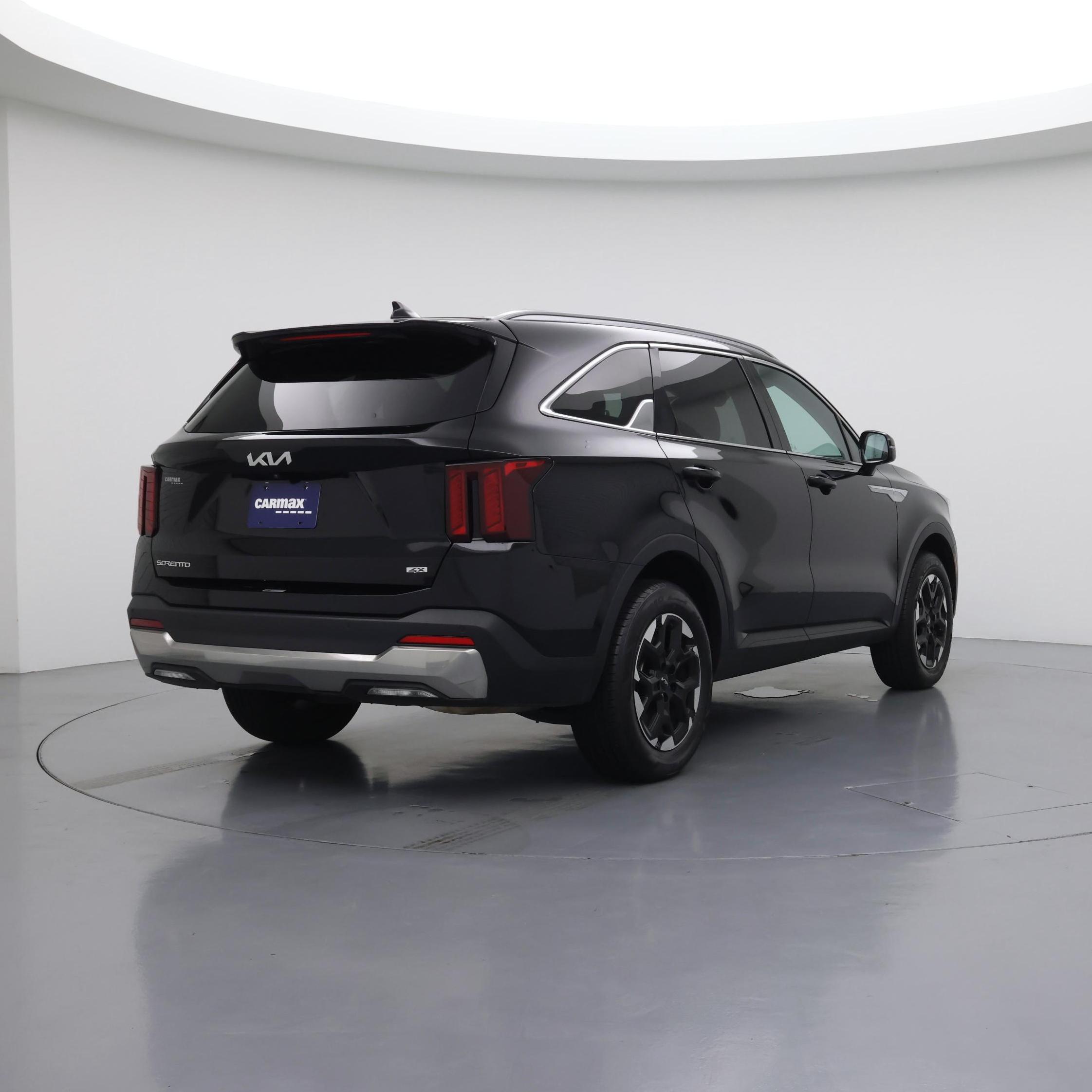 Thumbnail: 2024 Kia Sorento - 8