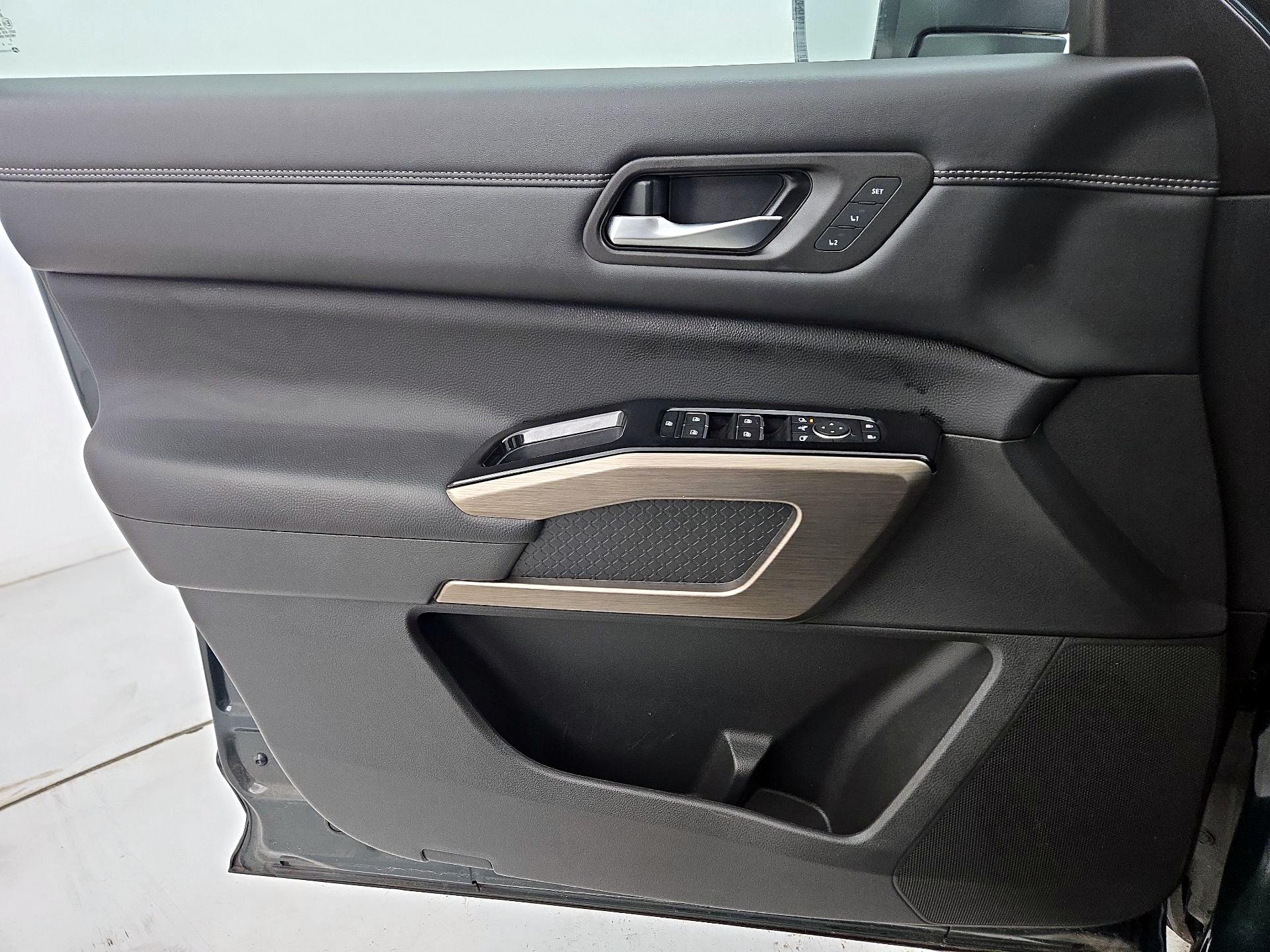 Thumbnail: 2024 Nissan Pathfinder - 12