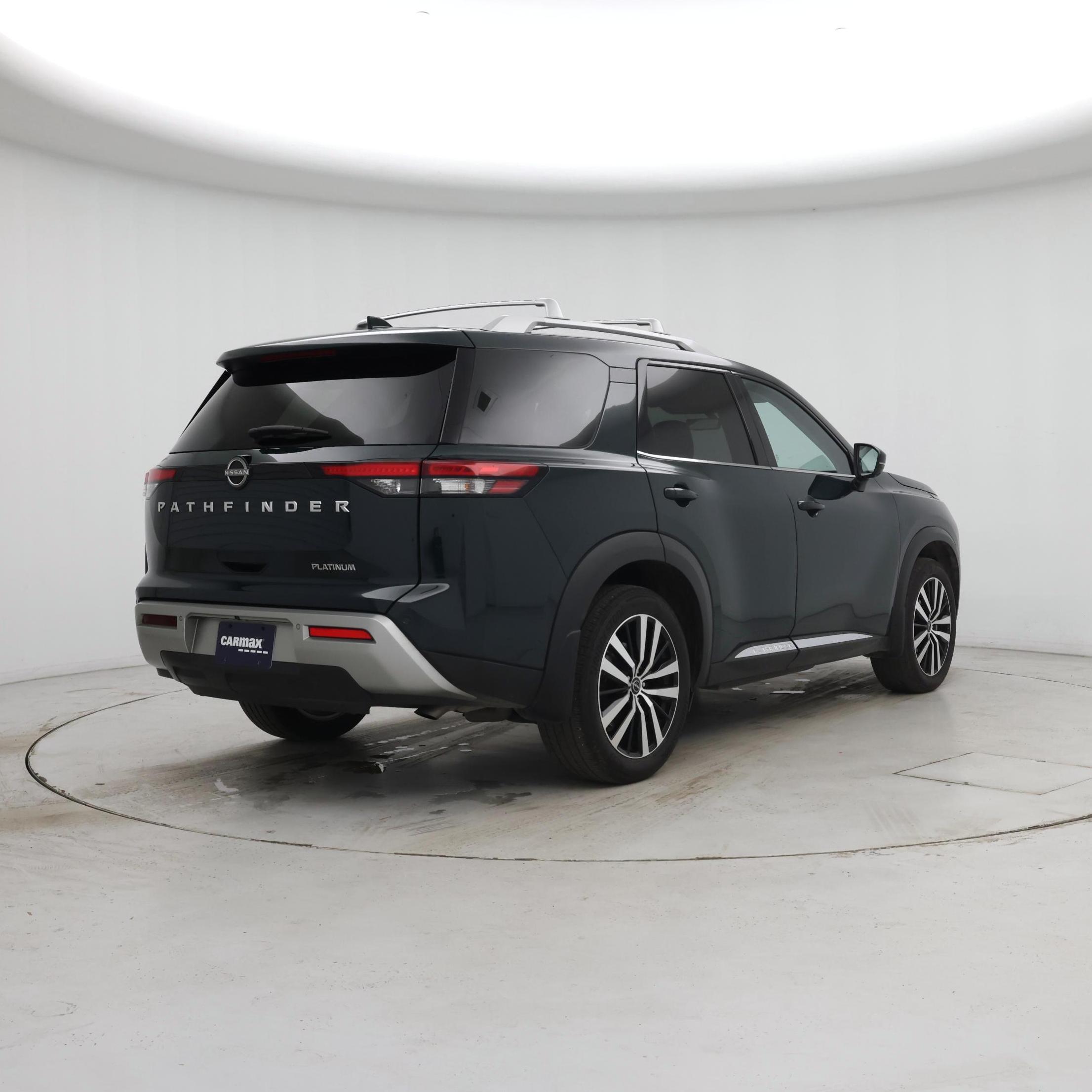 Thumbnail: 2024 Nissan Pathfinder - 8