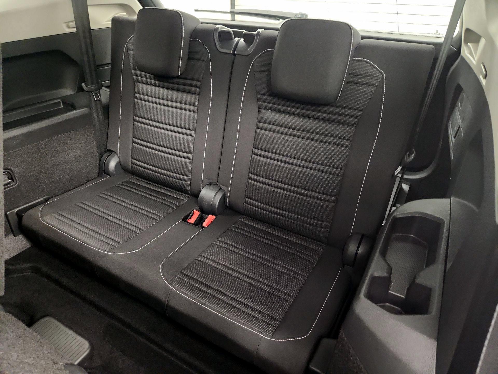 Thumbnail: 2024 Volkswagen Tiguan - 20