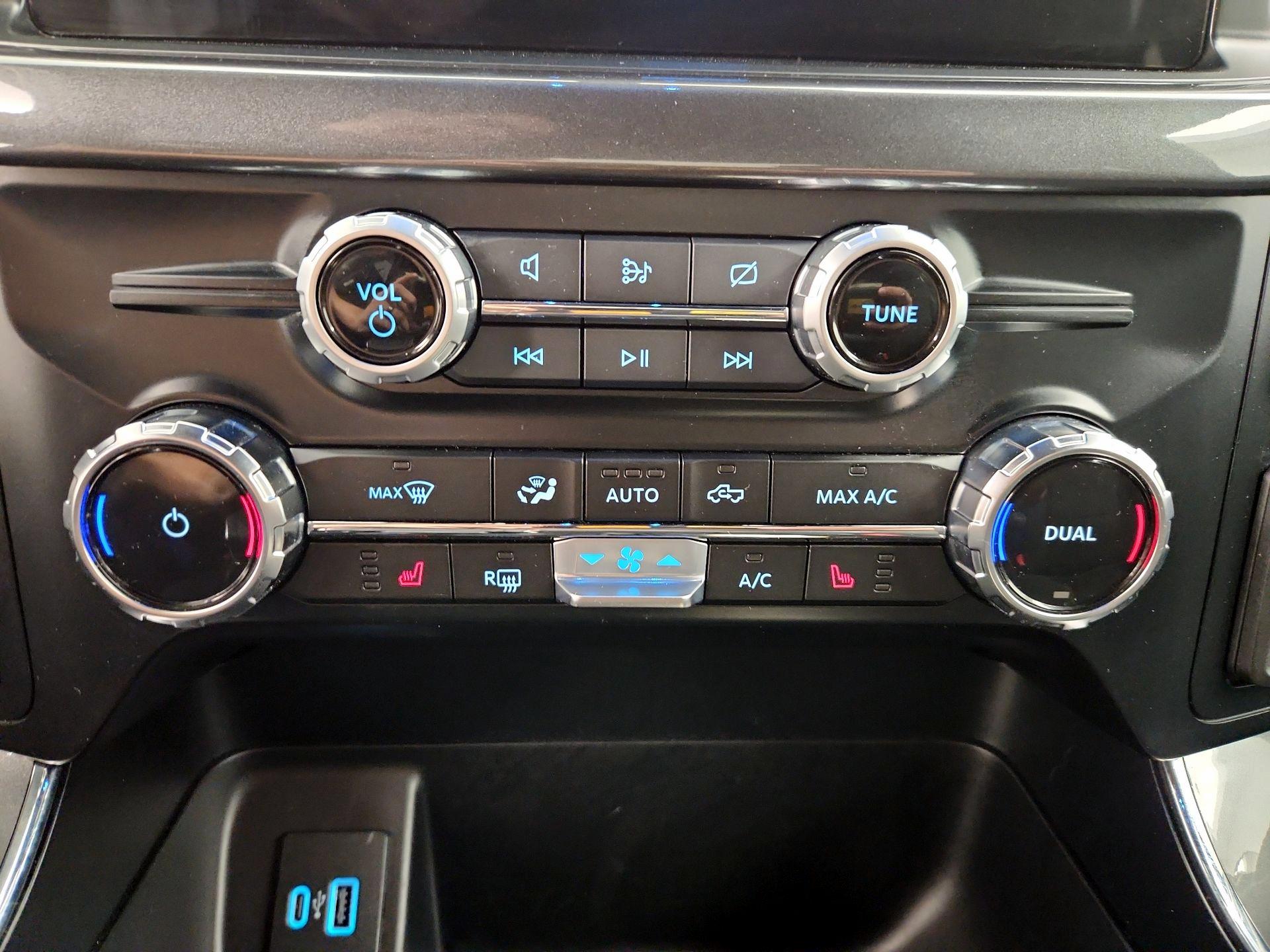 Thumbnail: 2023 Ford F-150 - 16