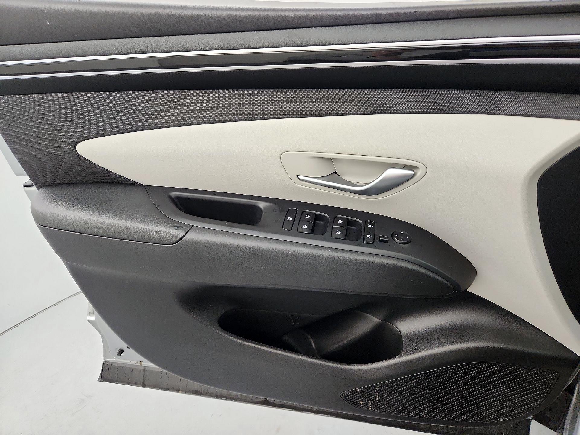 Thumbnail: 2023 Hyundai Tucson - 12