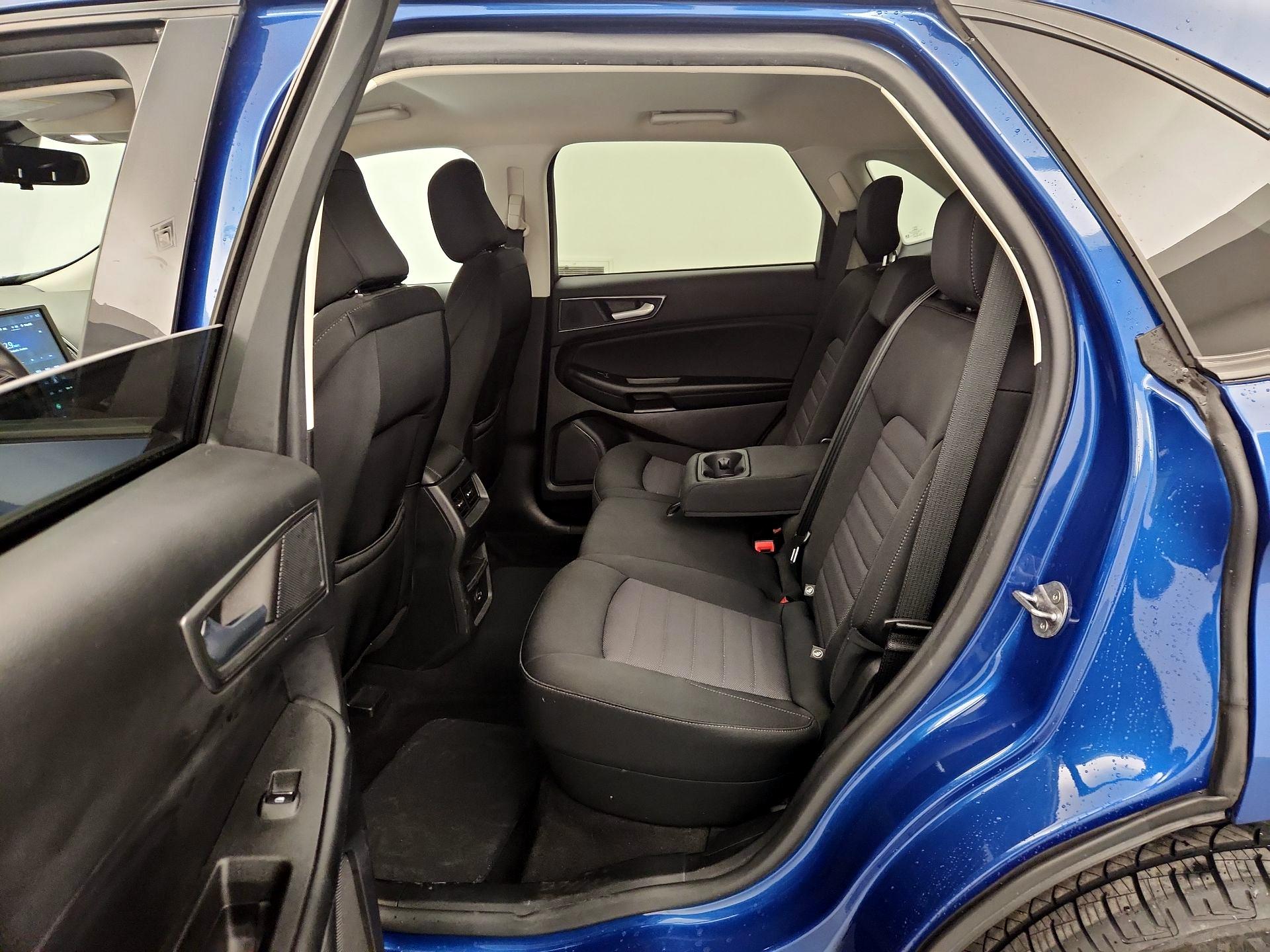 Thumbnail: 2022 Ford Edge - 19