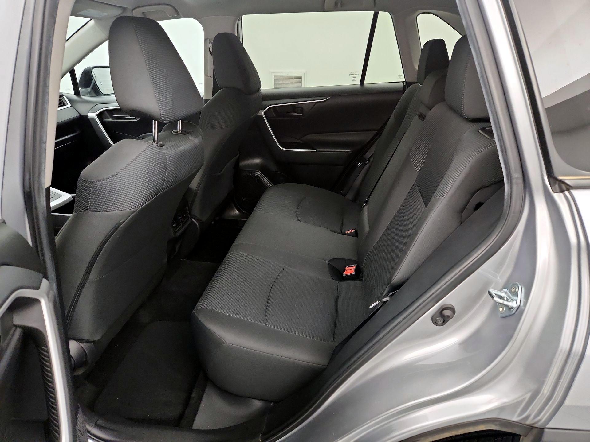 Thumbnail: 2023 Toyota RAV4 - 19