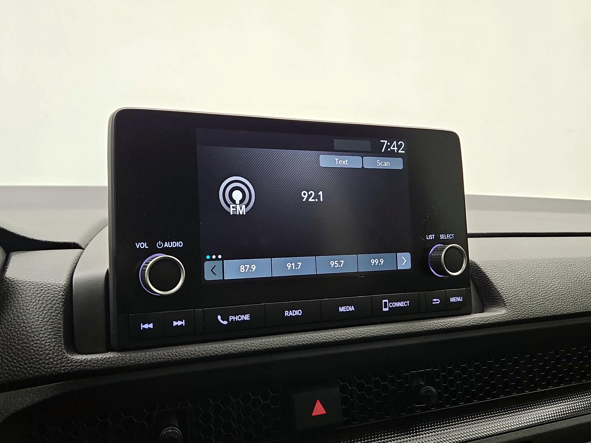 Thumbnail: 2023 Honda CR-V - 15