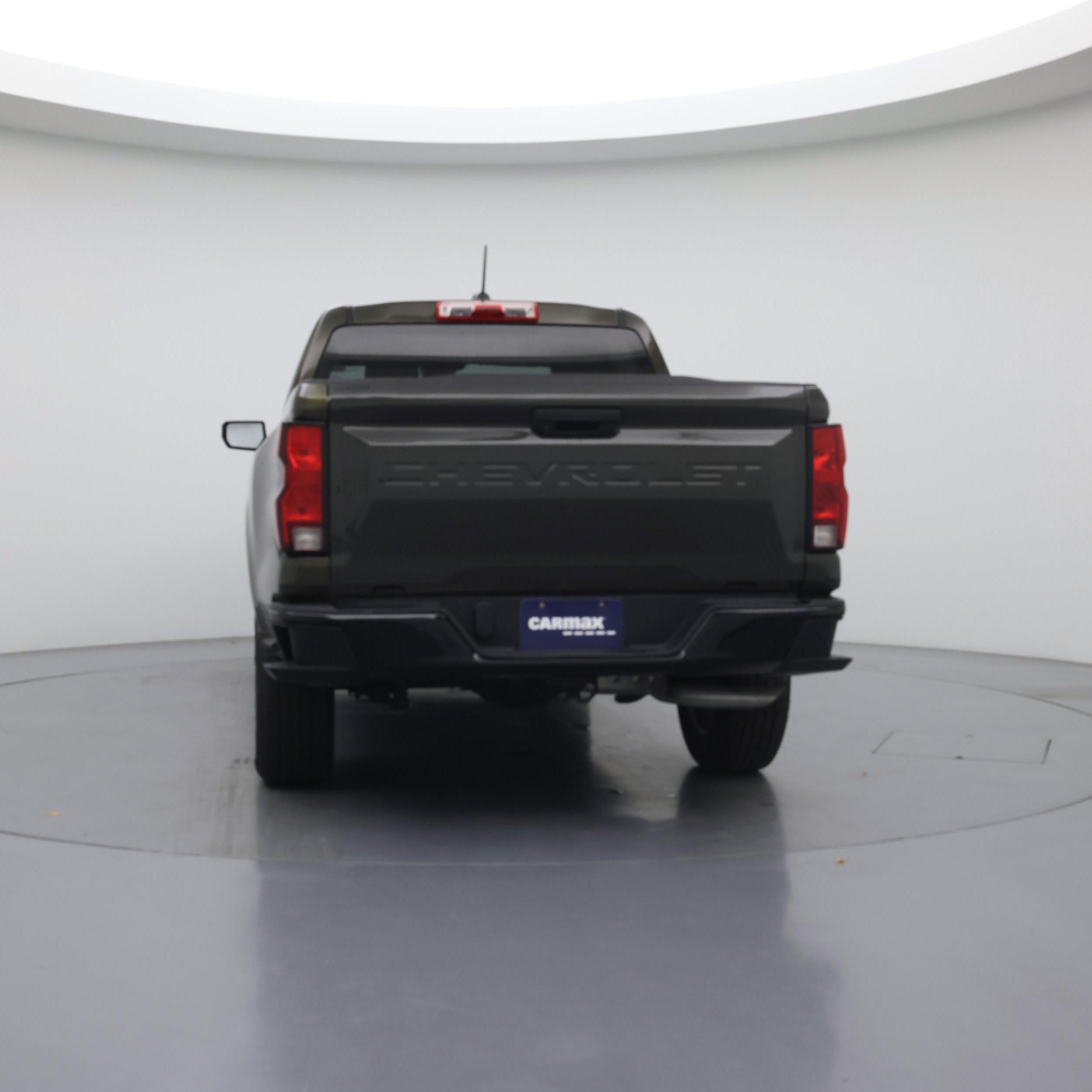 Thumbnail: 2023 Chevrolet Colorado - 6