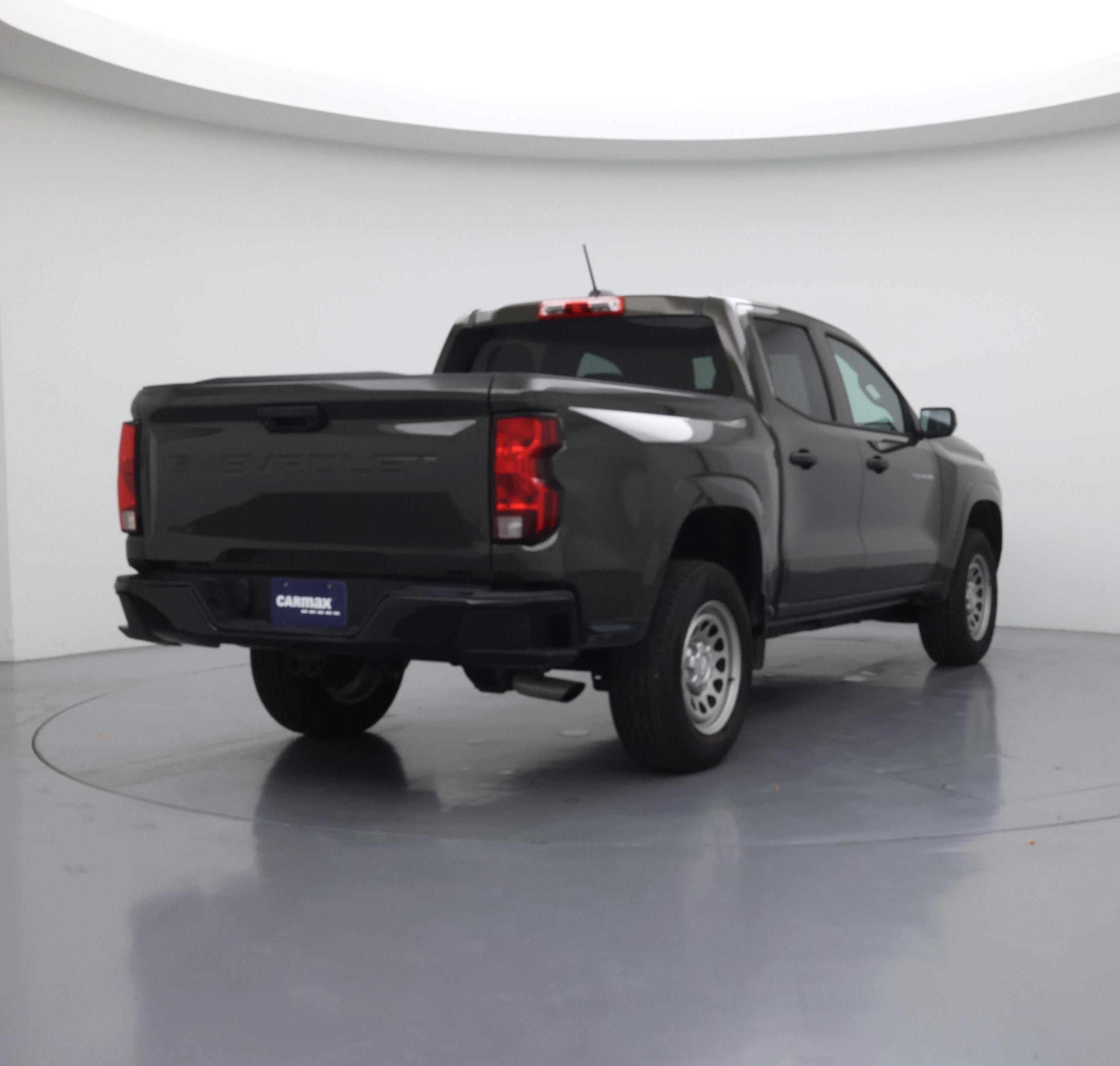 Thumbnail: 2023 Chevrolet Colorado - 8