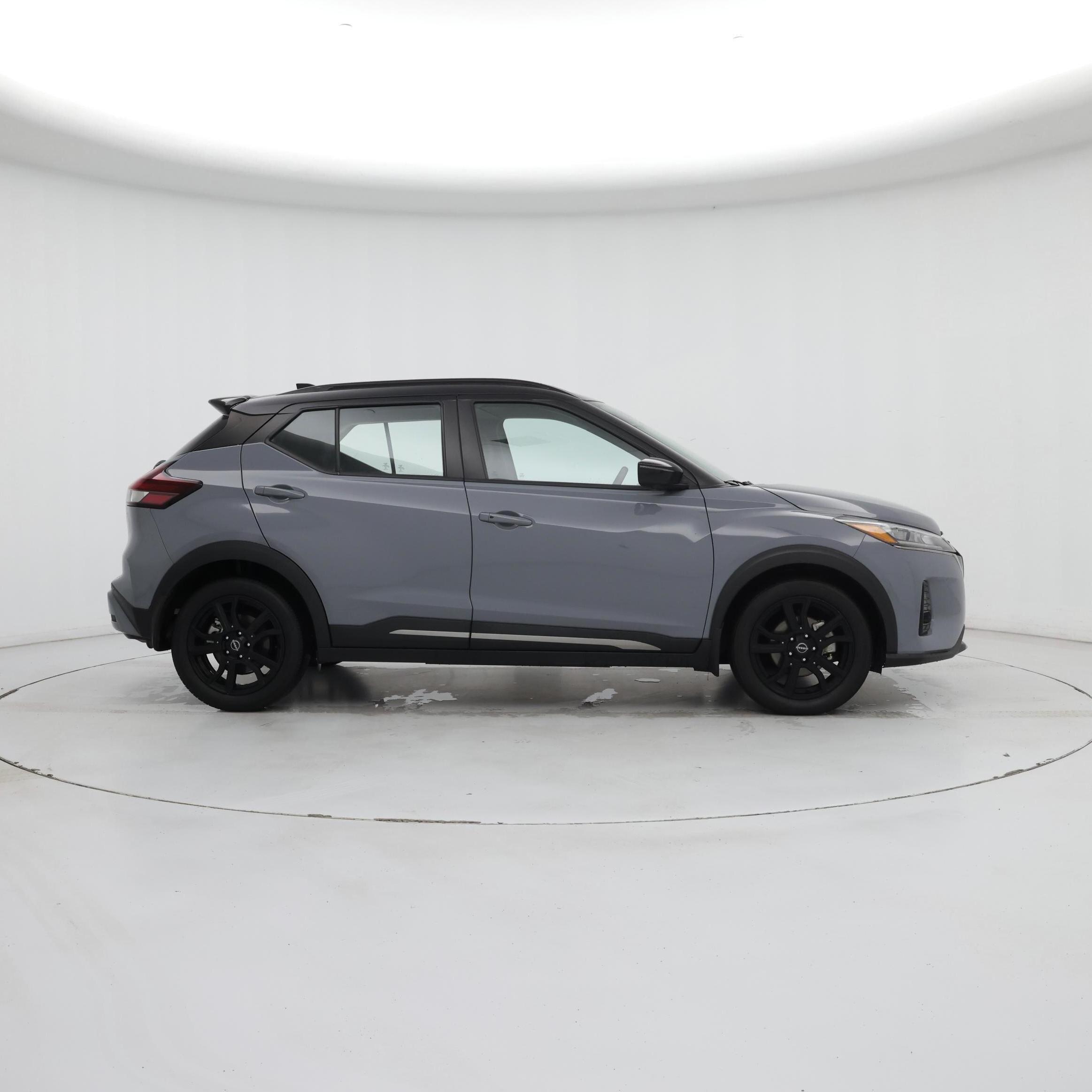 Thumbnail: 2023 Nissan Kicks - 7