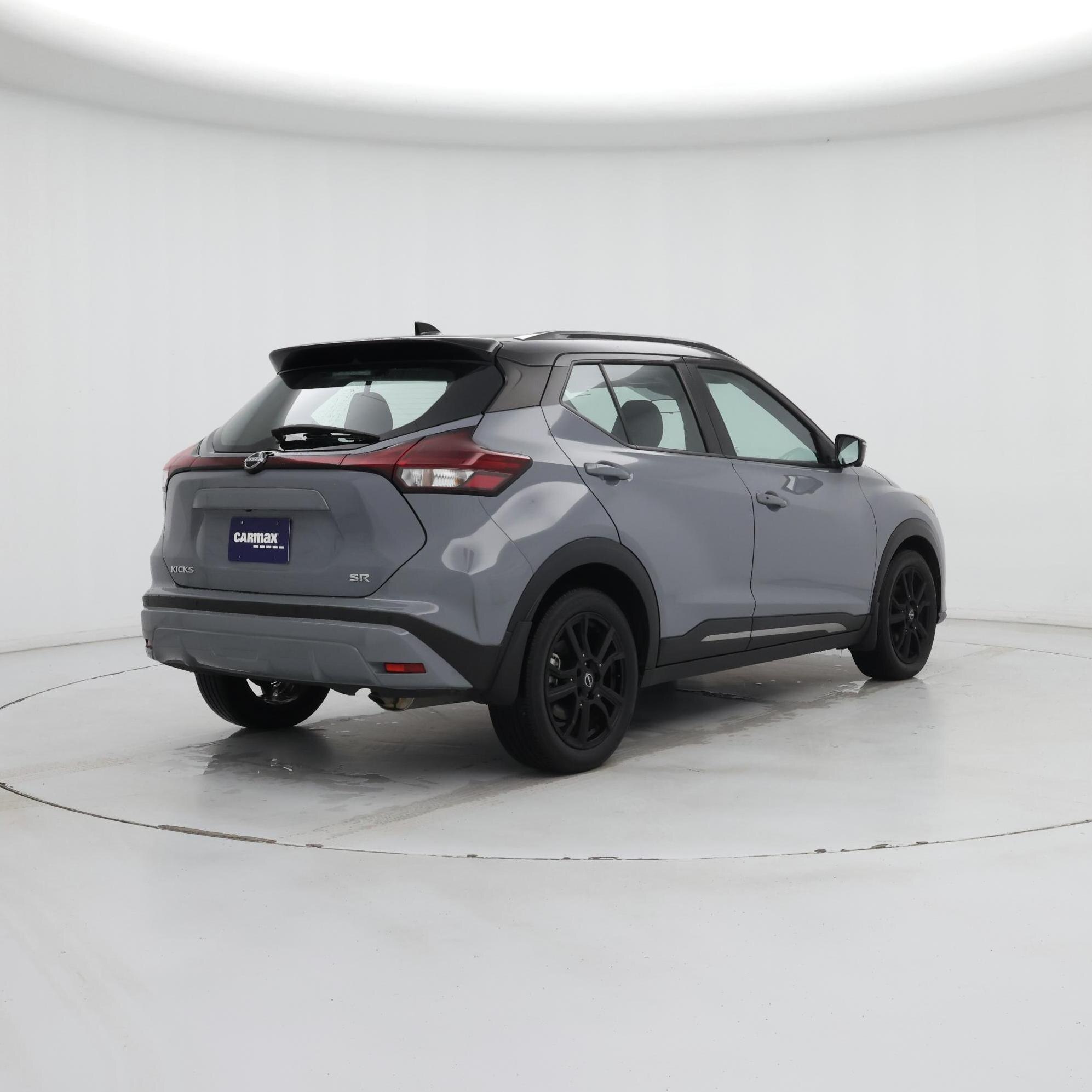 Thumbnail: 2023 Nissan Kicks - 8